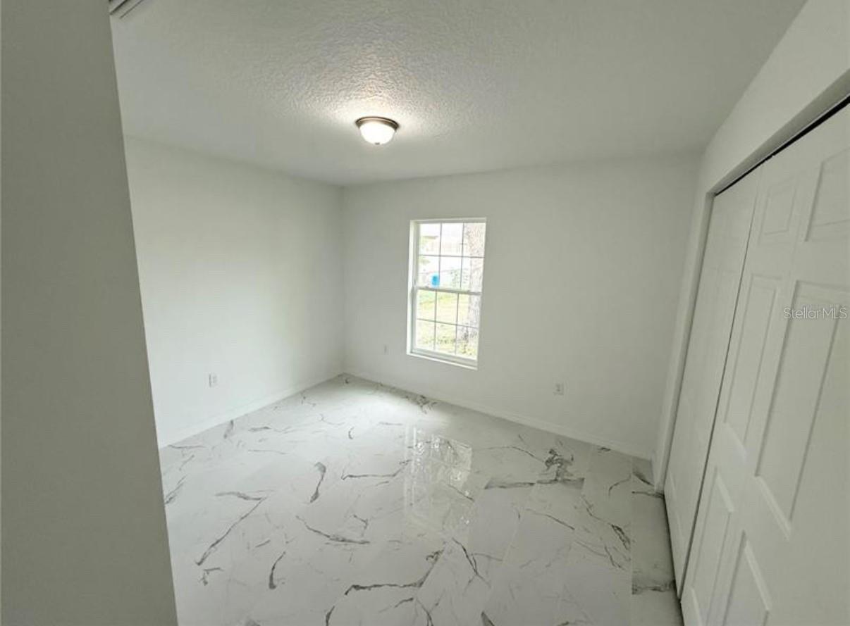 CHIEFLAND COUNTRY ESTATES - Residential