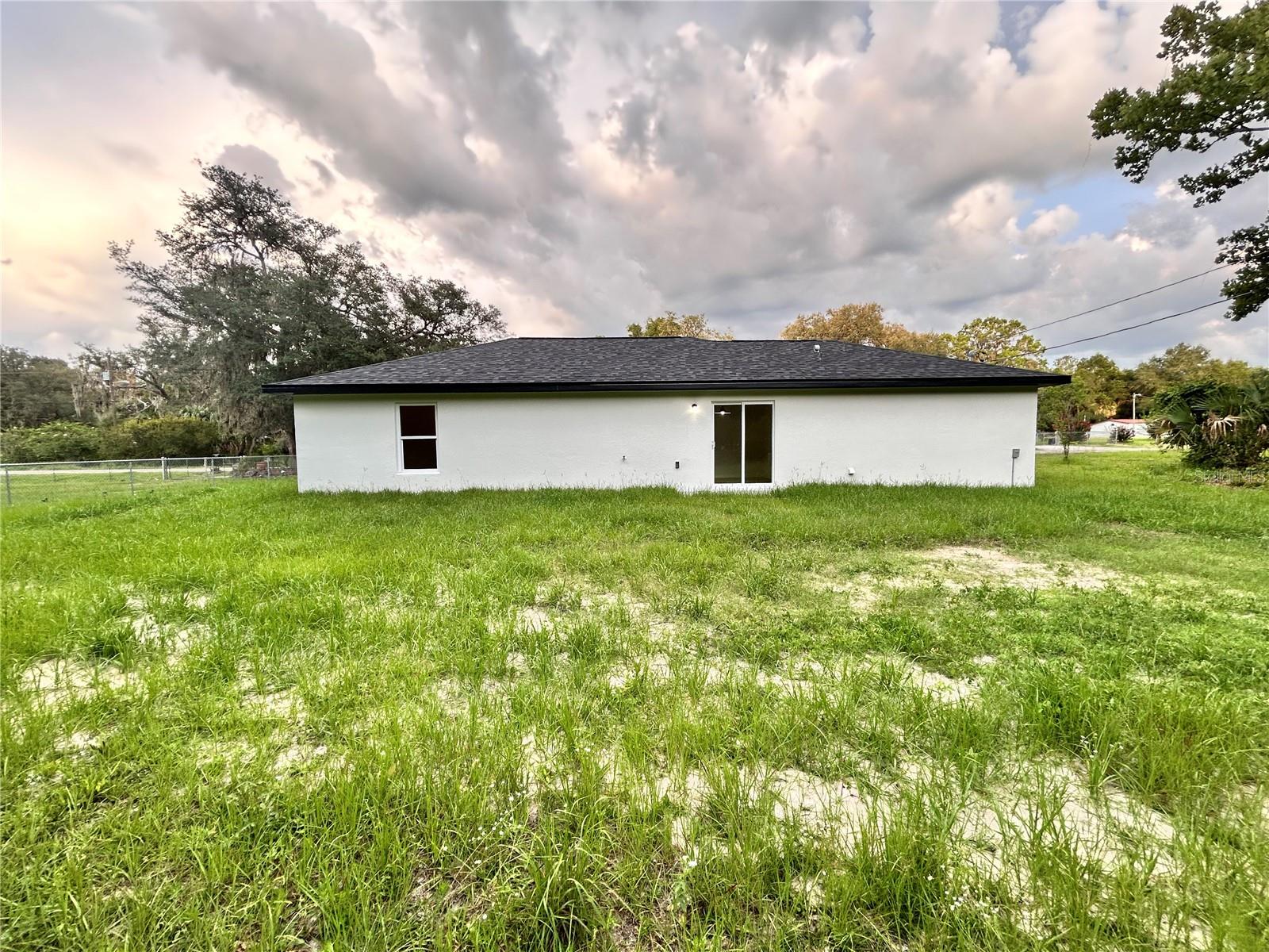 CHIEFLAND COUNTRY ESTATES - Residential