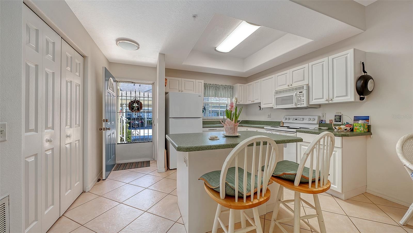 PINESTONE AT PALMER RANCH - Residential