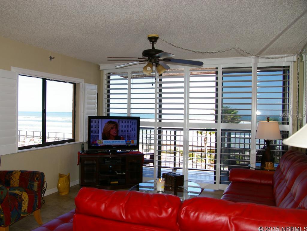 Sunrise Condo - Residential