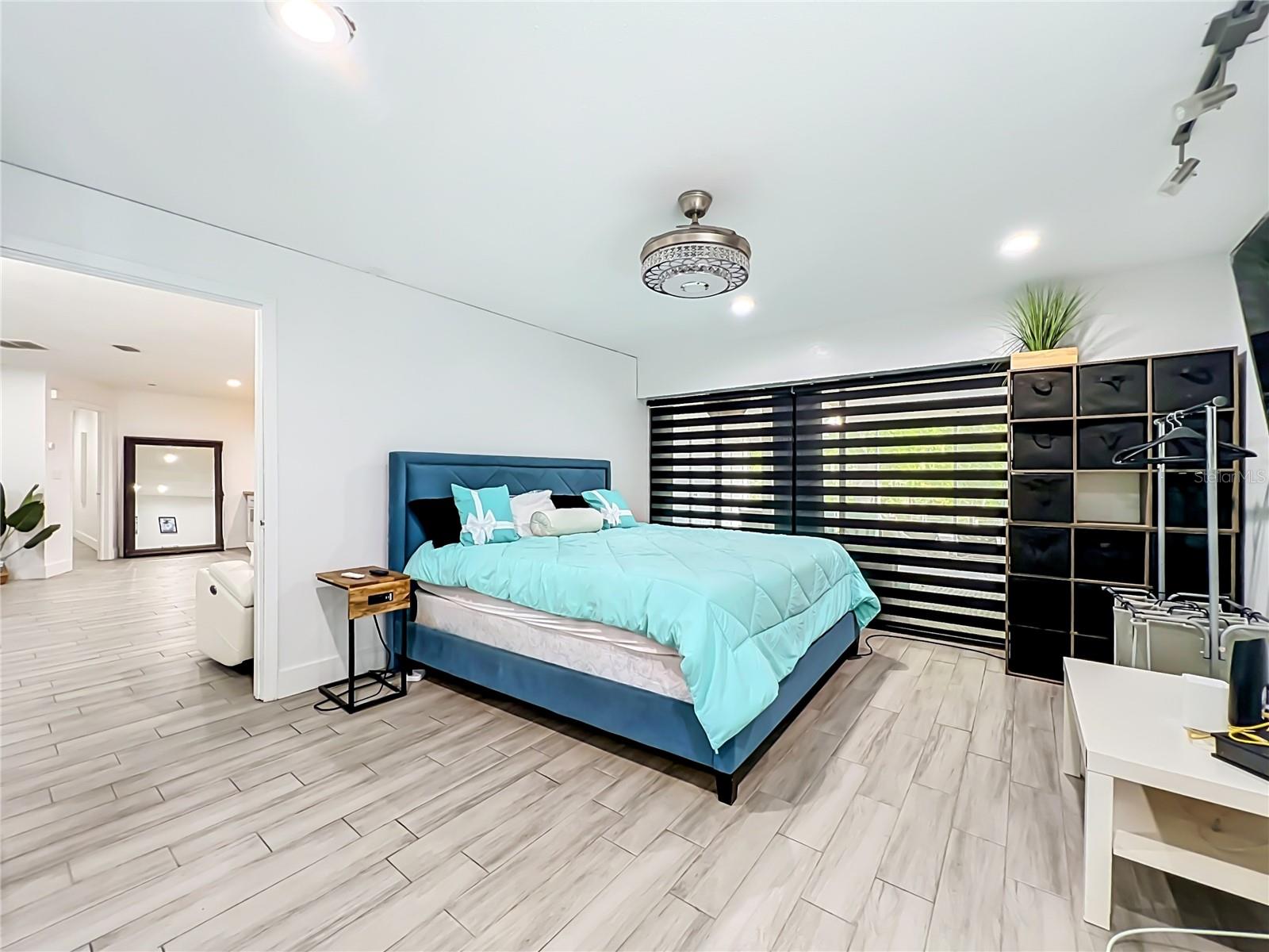 ISLE CATALINA - Residential