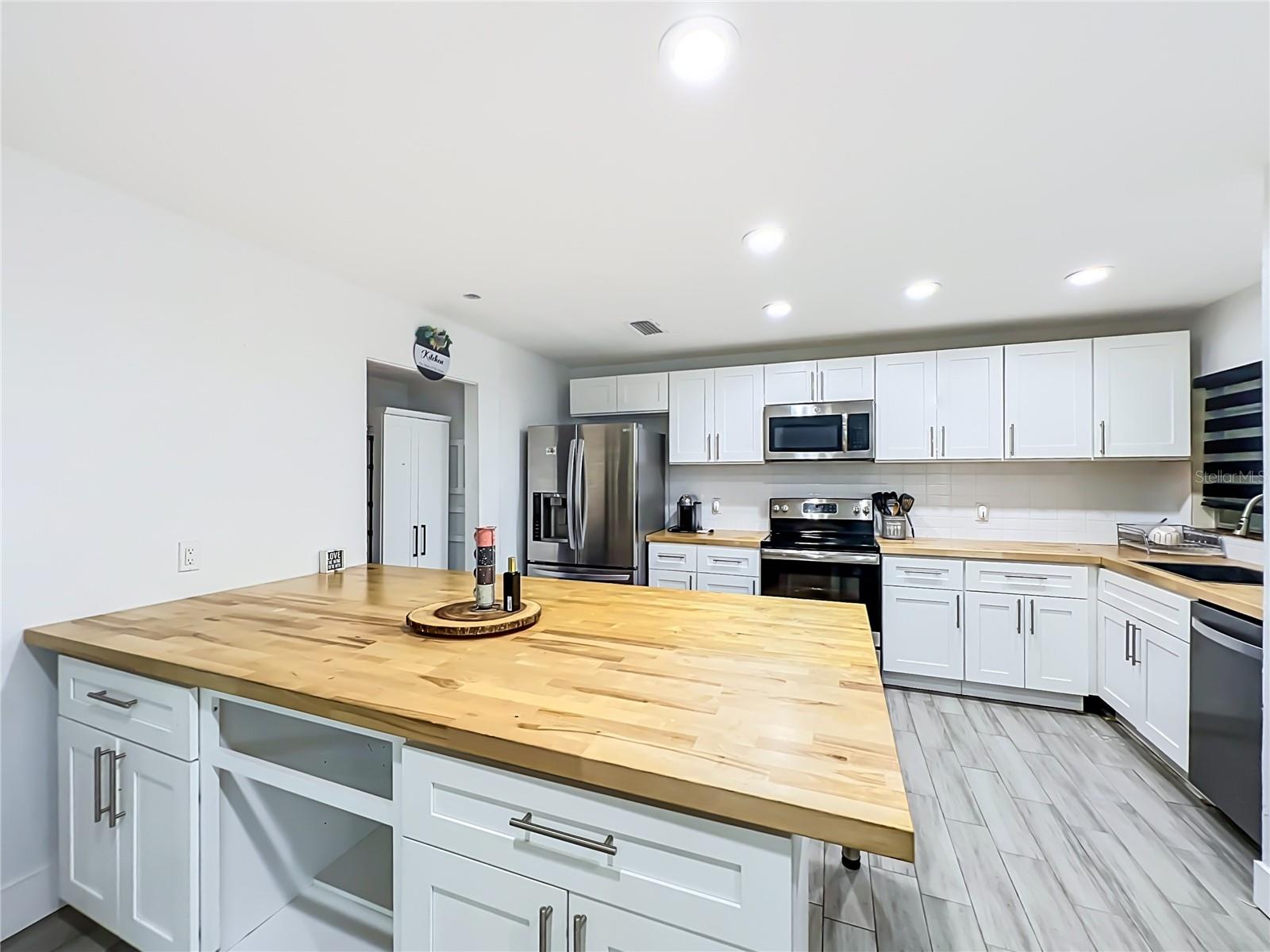 ISLE CATALINA - Residential