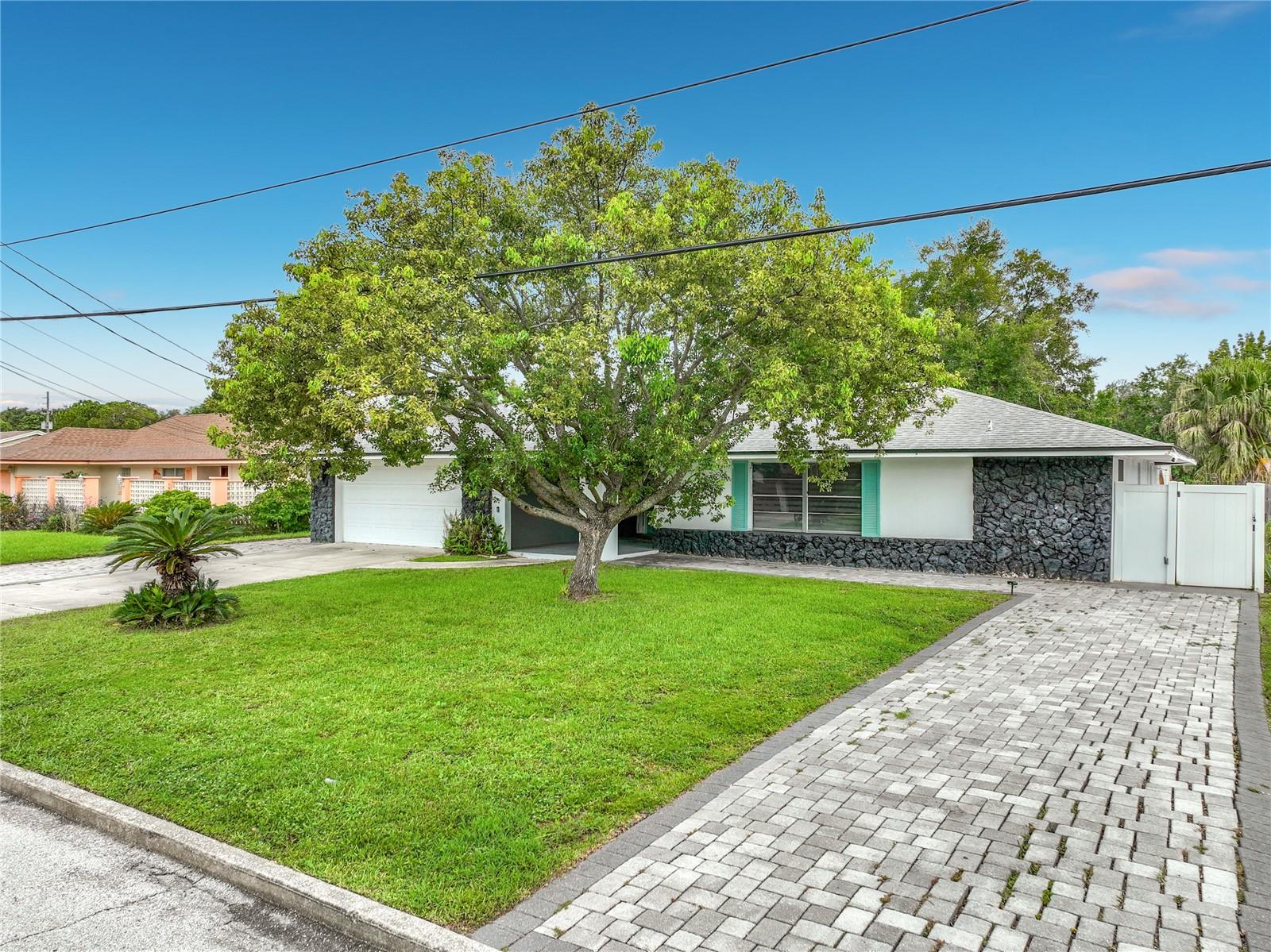 ISLE CATALINA - Residential