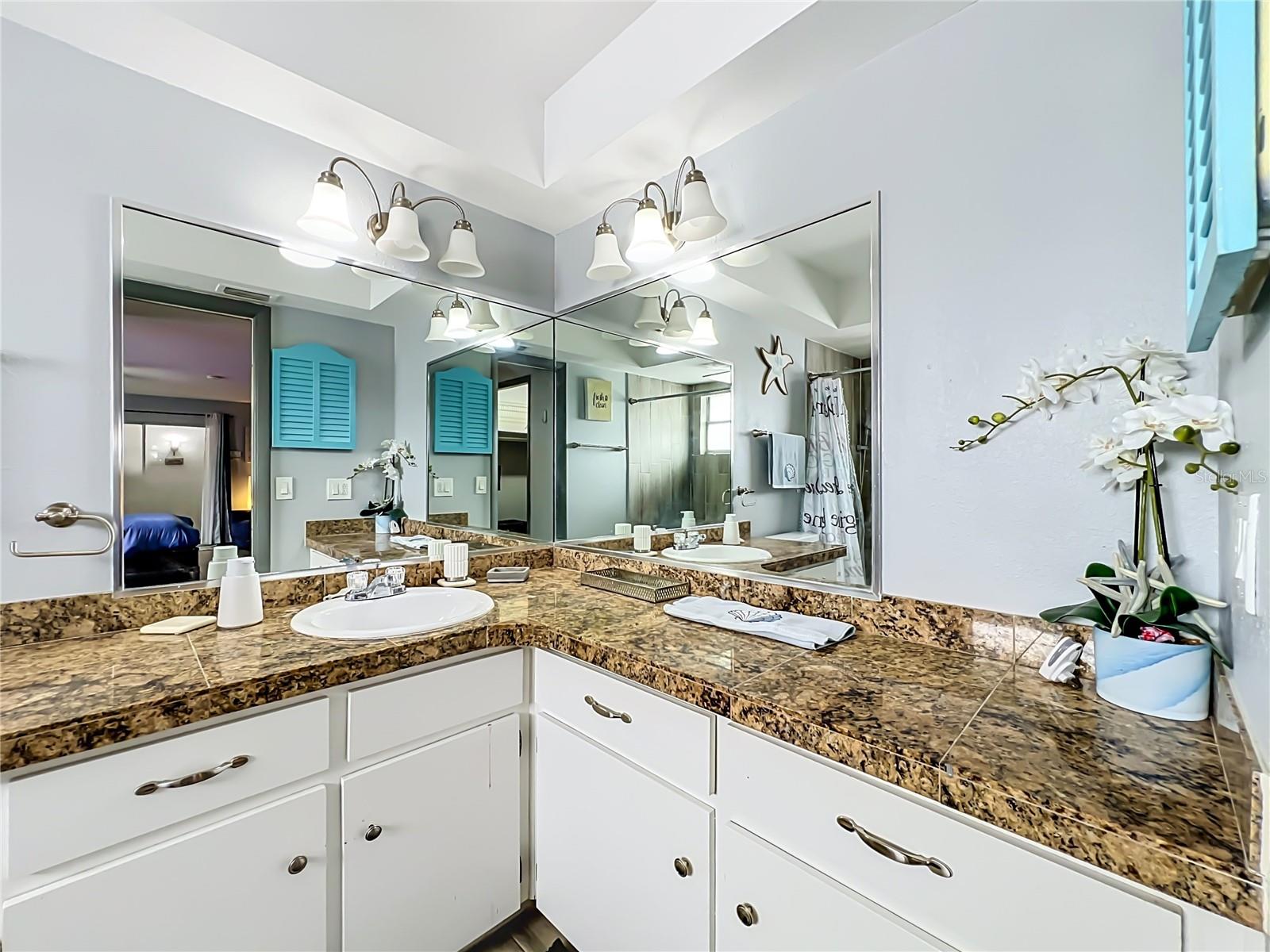 ISLE CATALINA - Residential