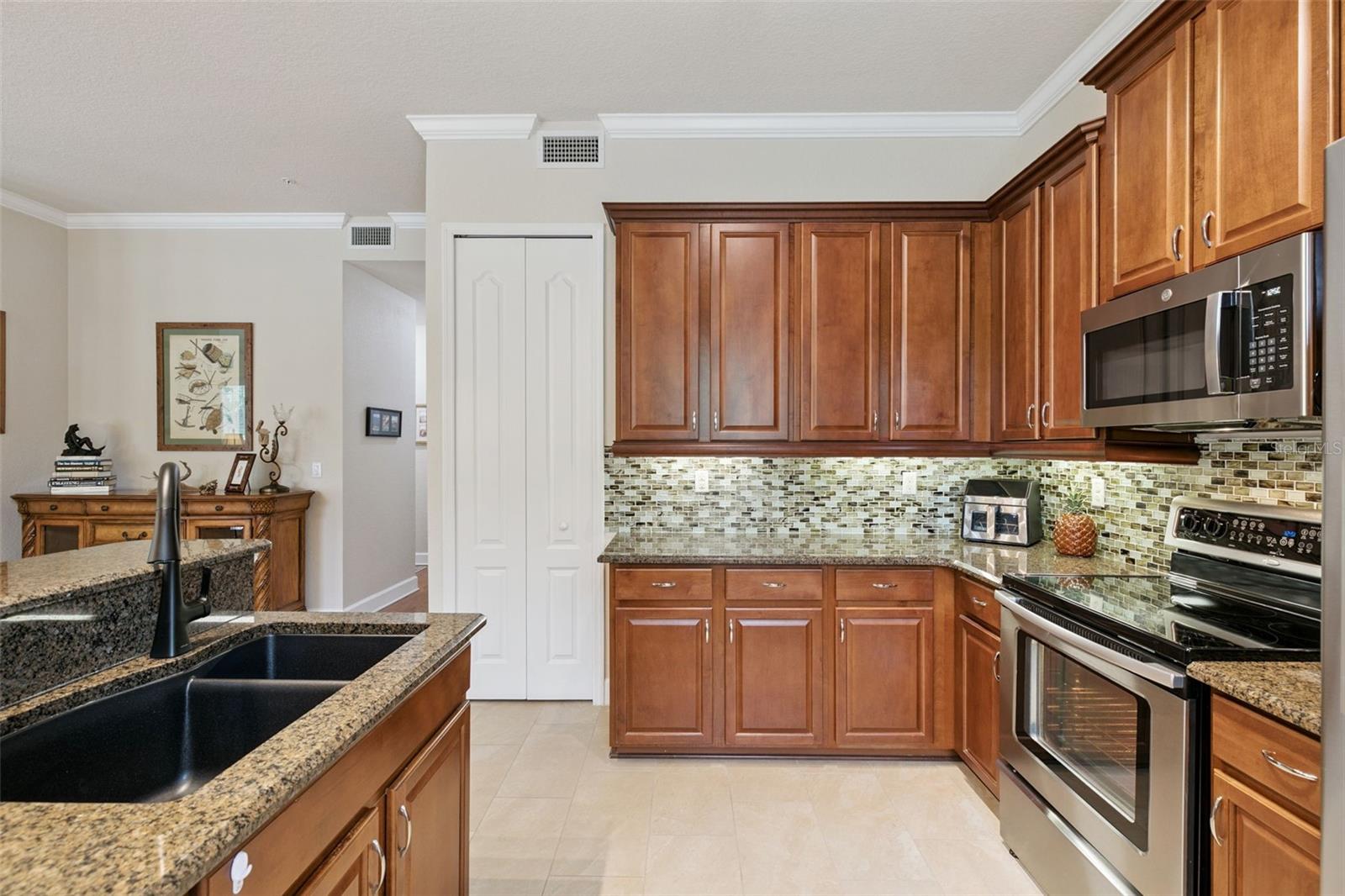 BALDWIN PARK 07 - Residential