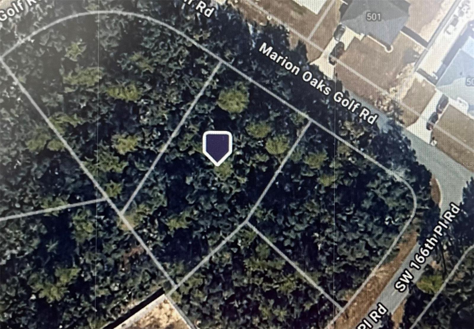 MARION OAKS - Land