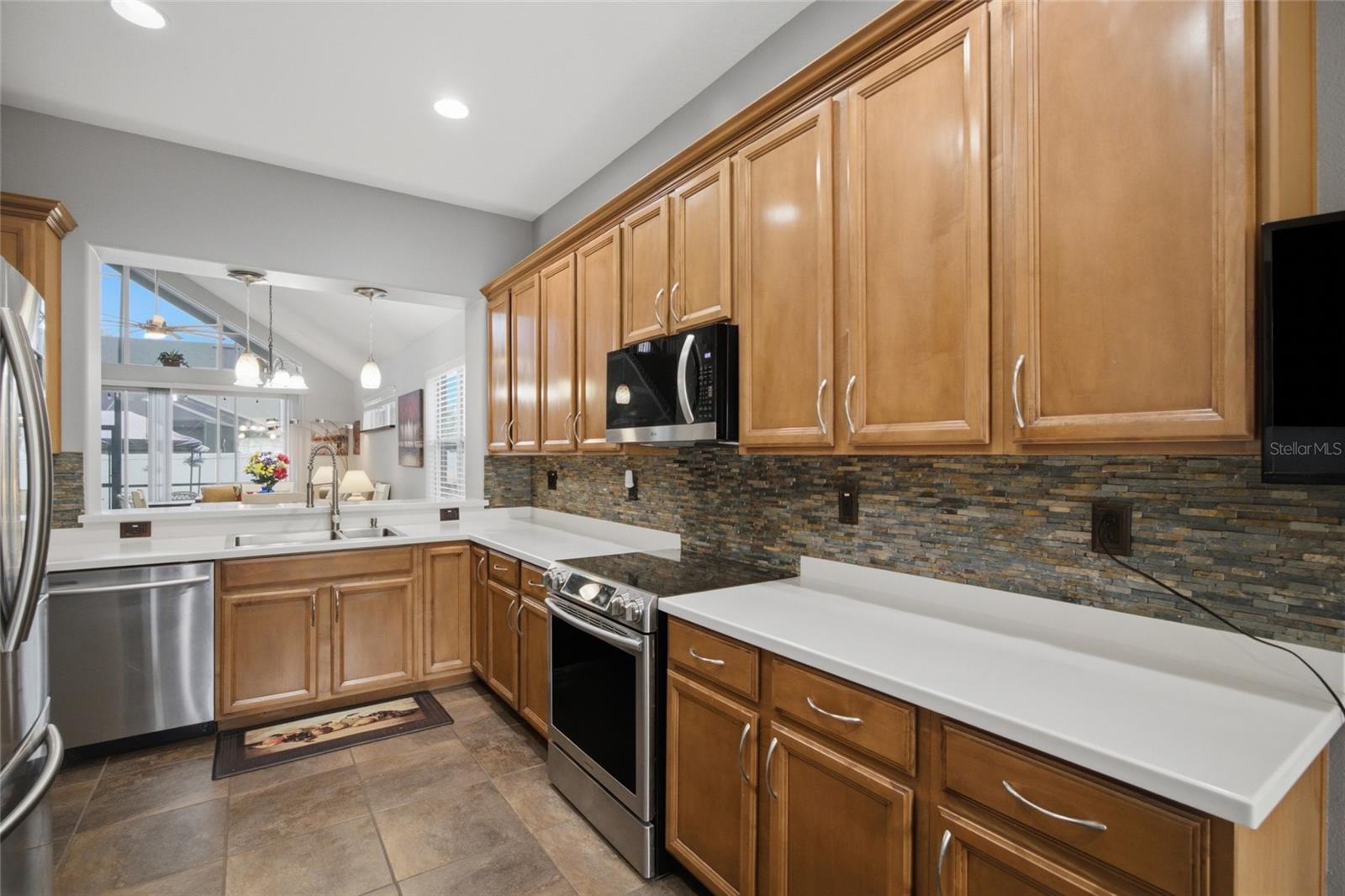 DEERFIELD LAKES - Residential