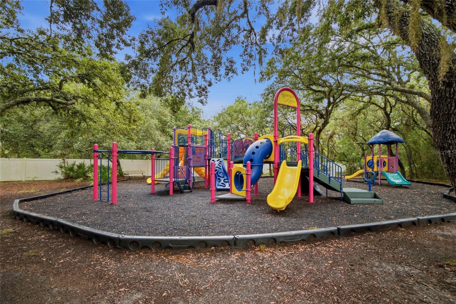 DEERFIELD LAKES - Residential