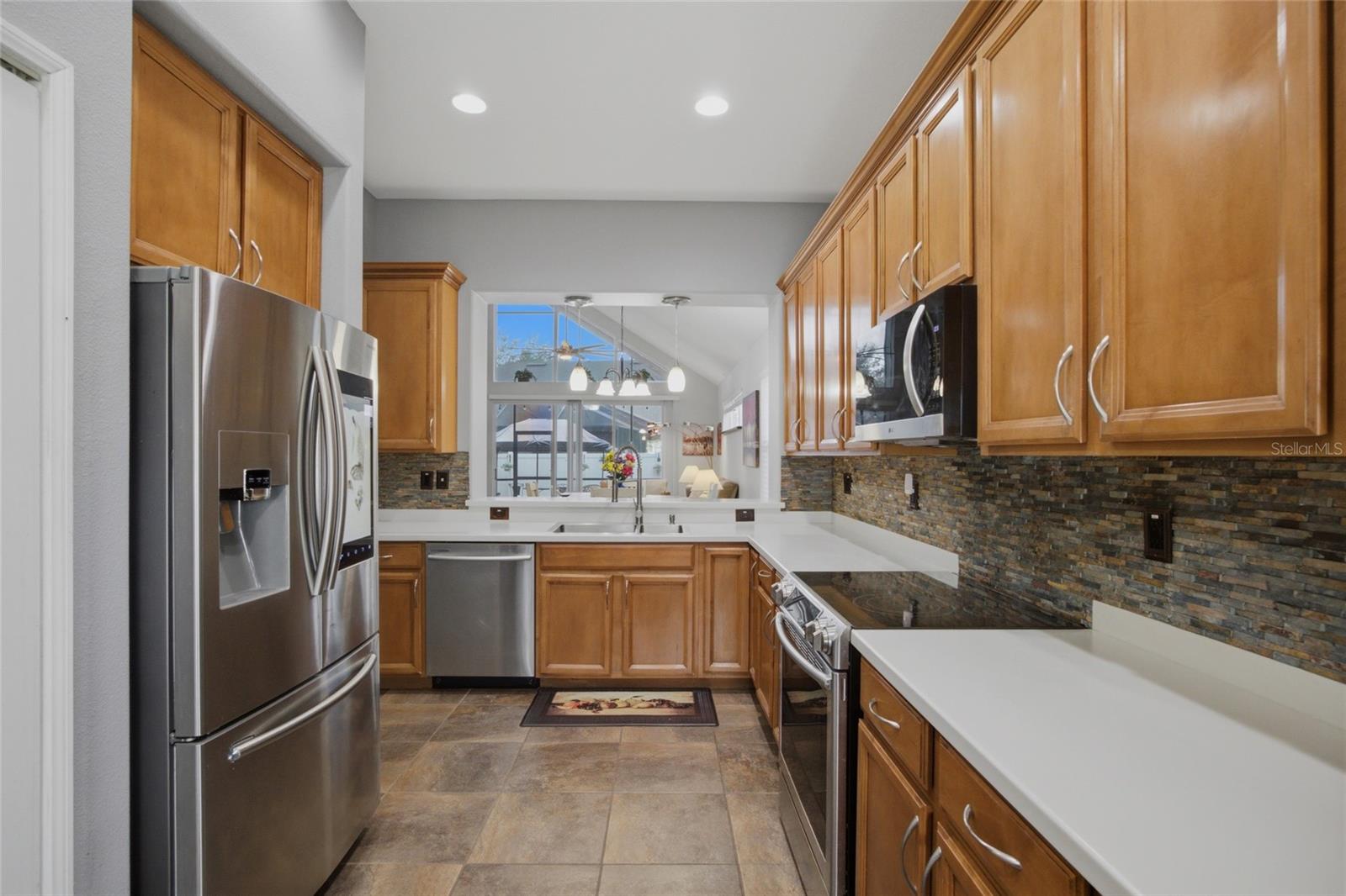DEERFIELD LAKES - Residential
