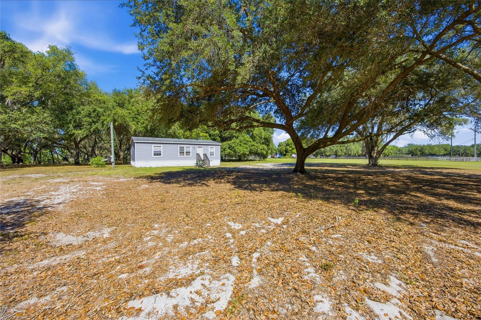 LAKE BRYANT ESTATE - Residential
