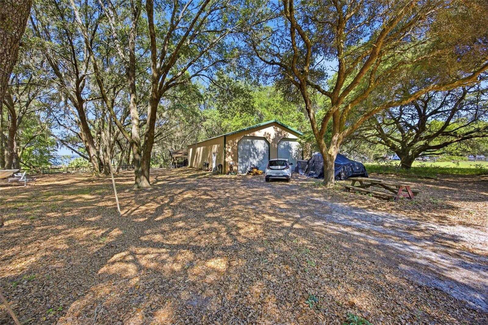 LAKE BRYANT ESTATE - Residential