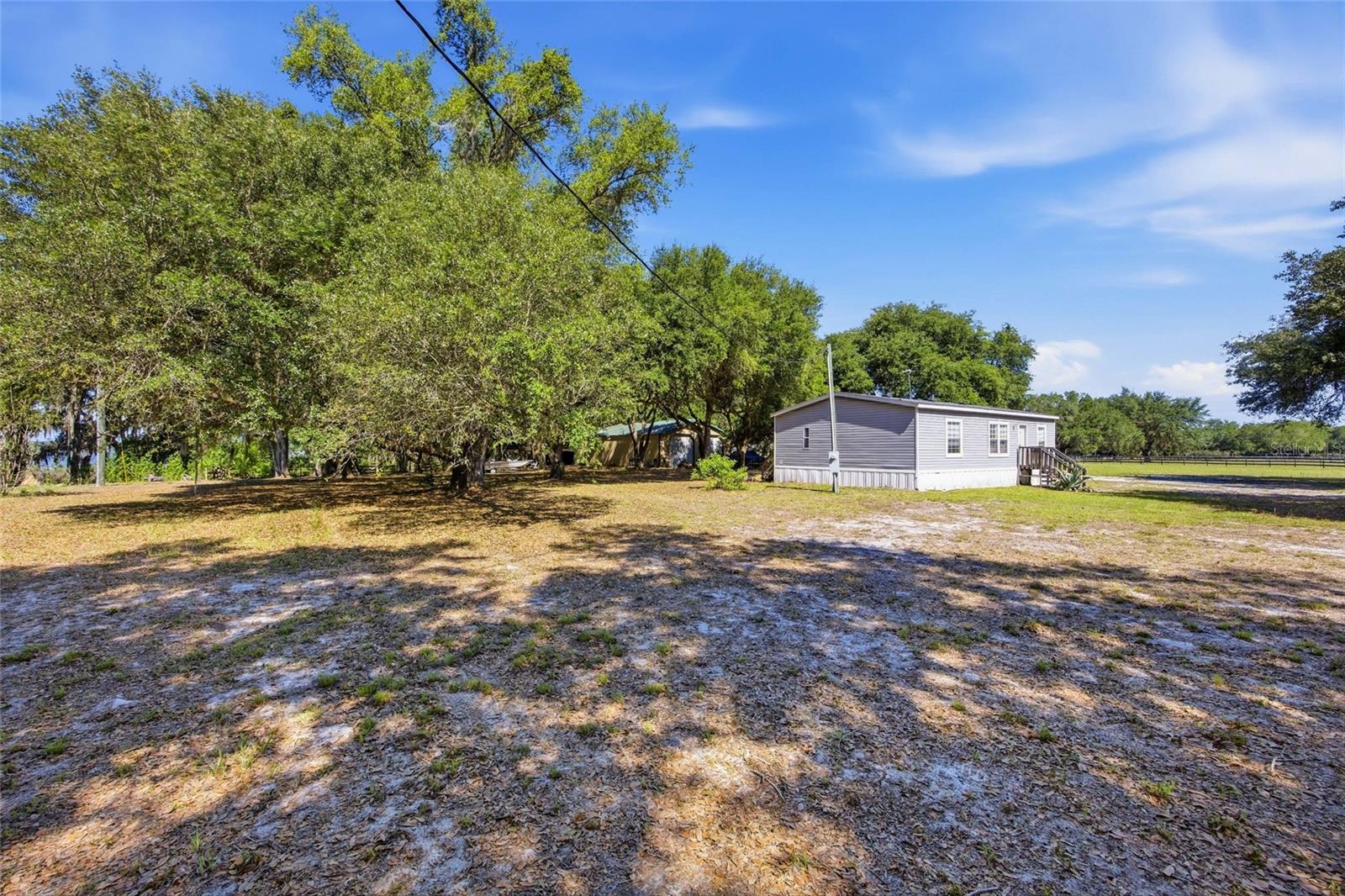 LAKE BRYANT ESTATE - Residential