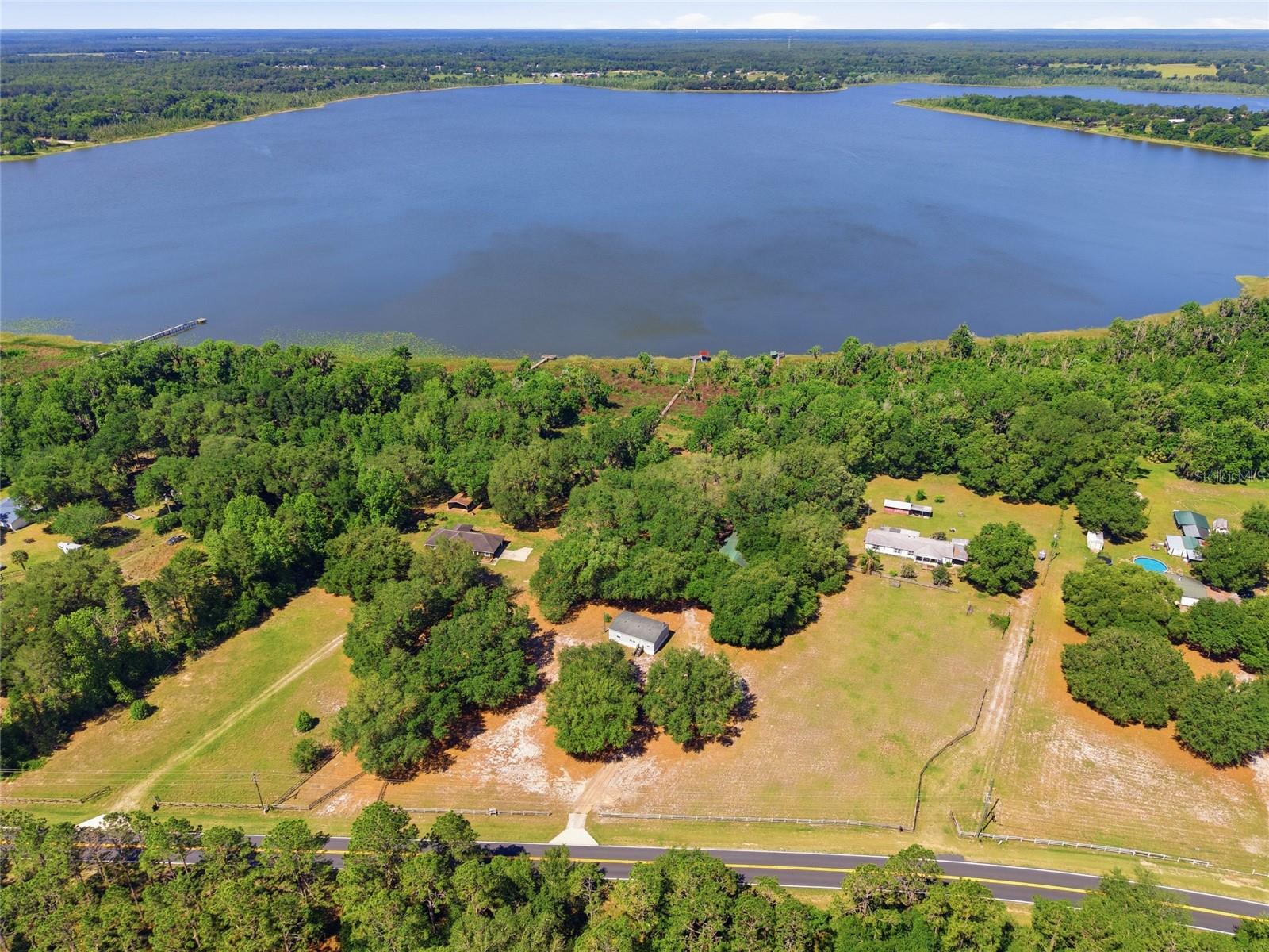 LAKE BRYANT ESTATE - Residential