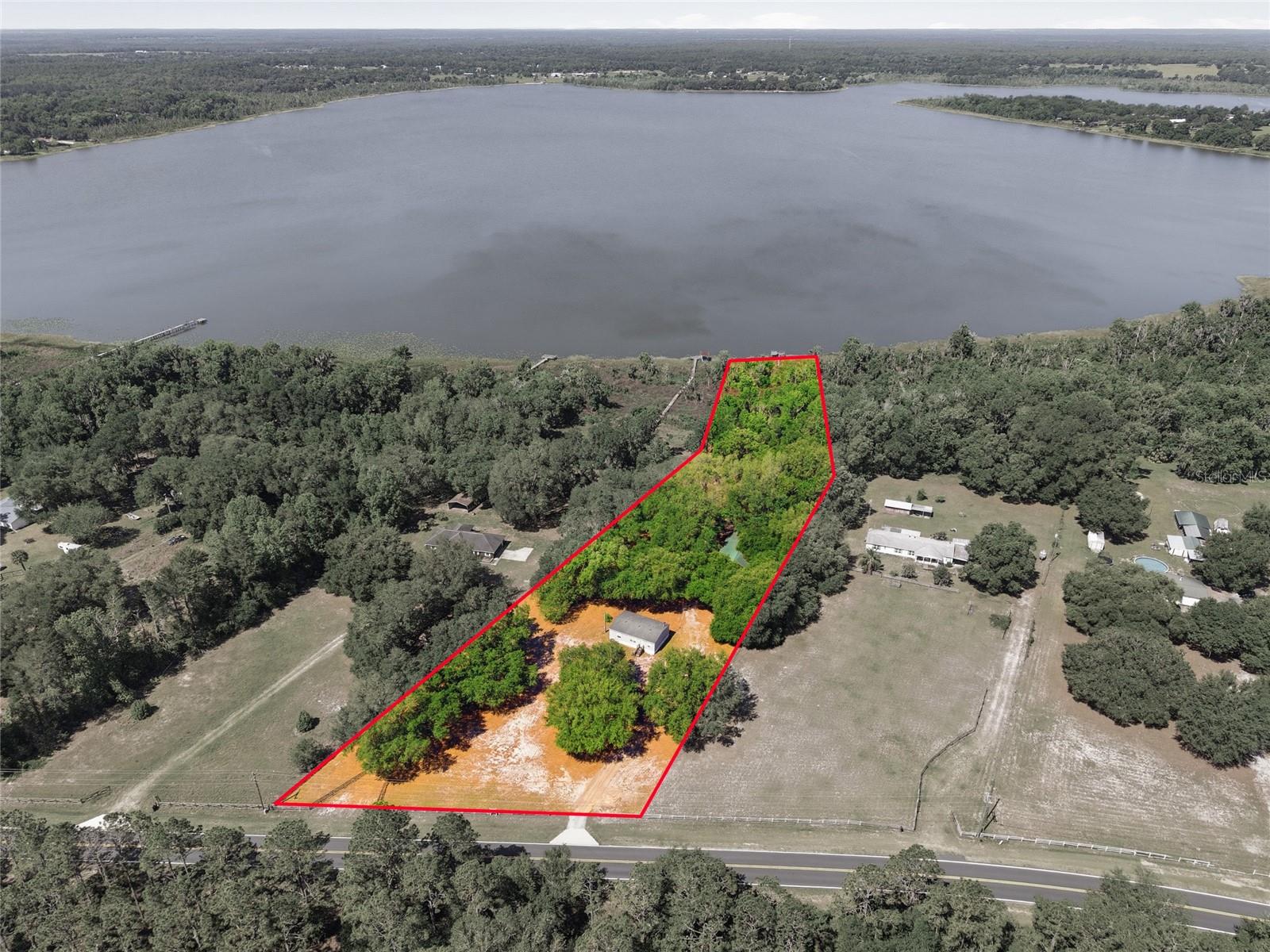 LAKE BRYANT ESTATE - Residential