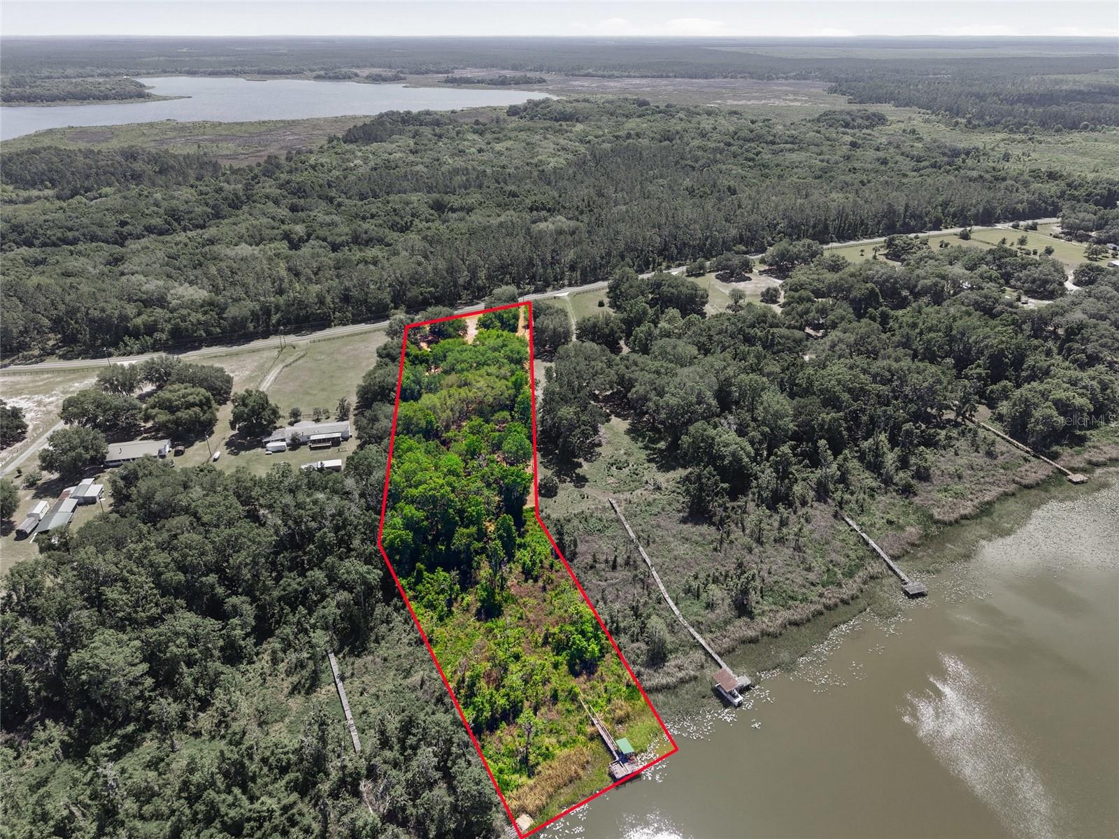 LAKE BRYANT ESTATE - Residential