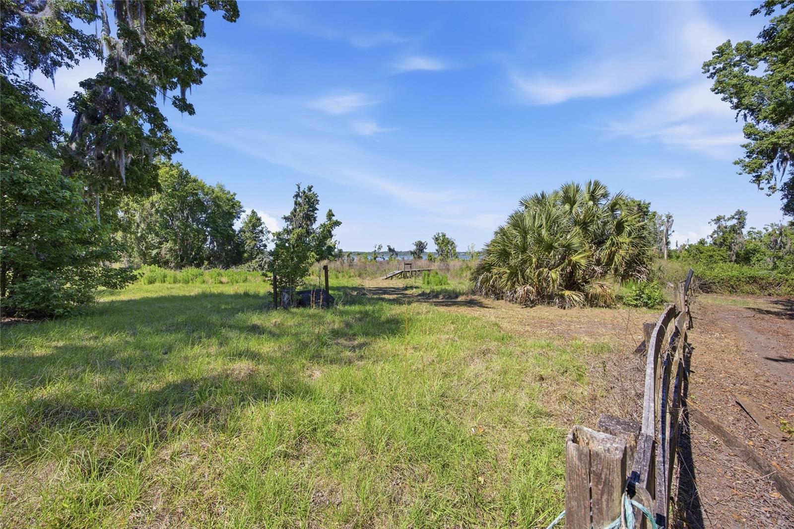 LAKE BRYANT ESTATE - Residential