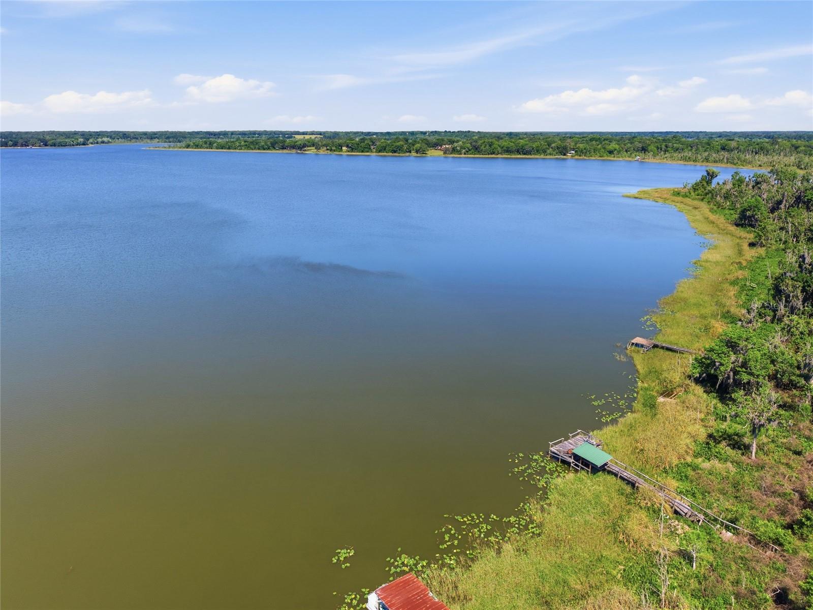 LAKE BRYANT ESTATE - Residential