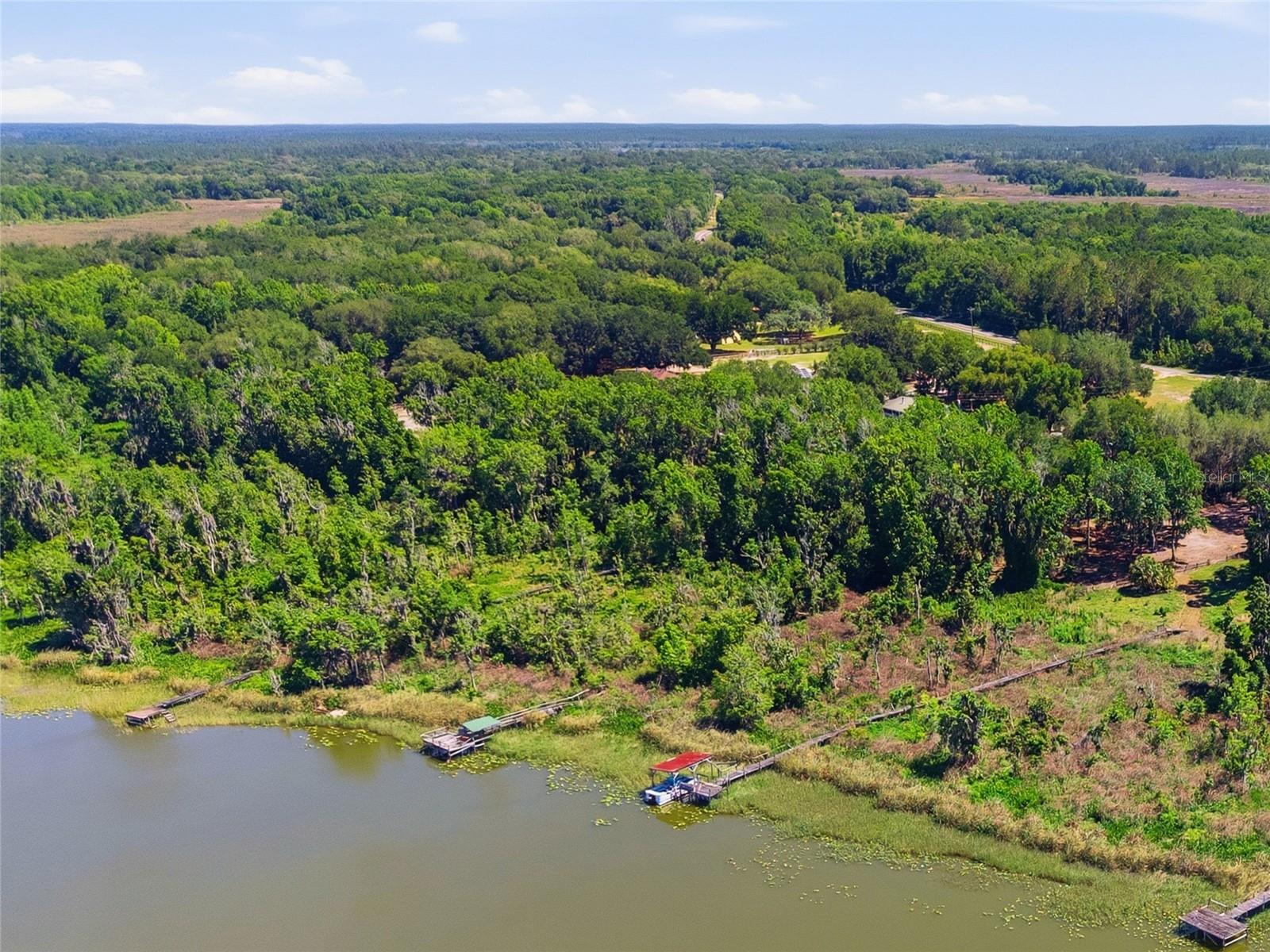 LAKE BRYANT ESTATE - Residential