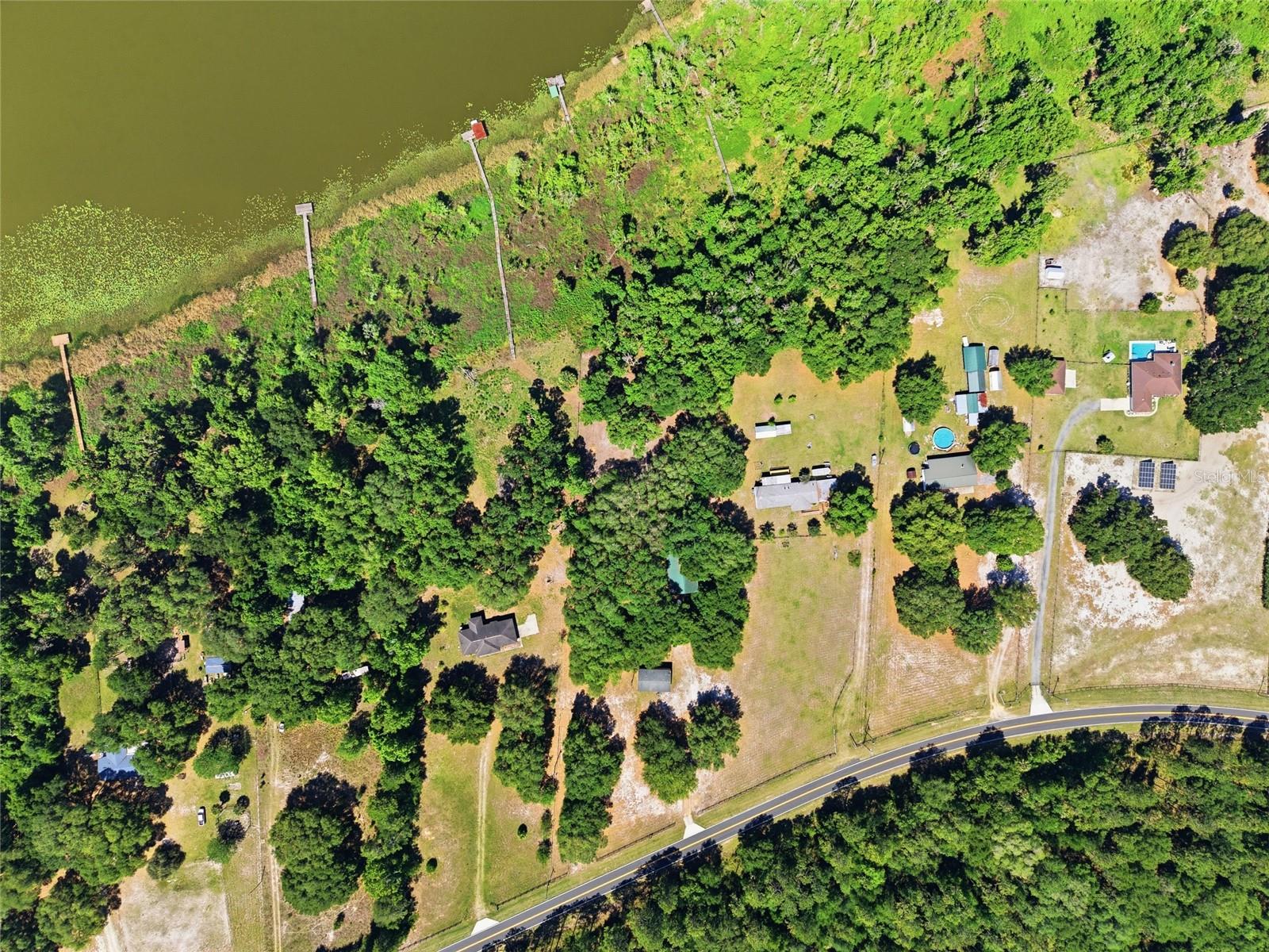 LAKE BRYANT ESTATE - Residential