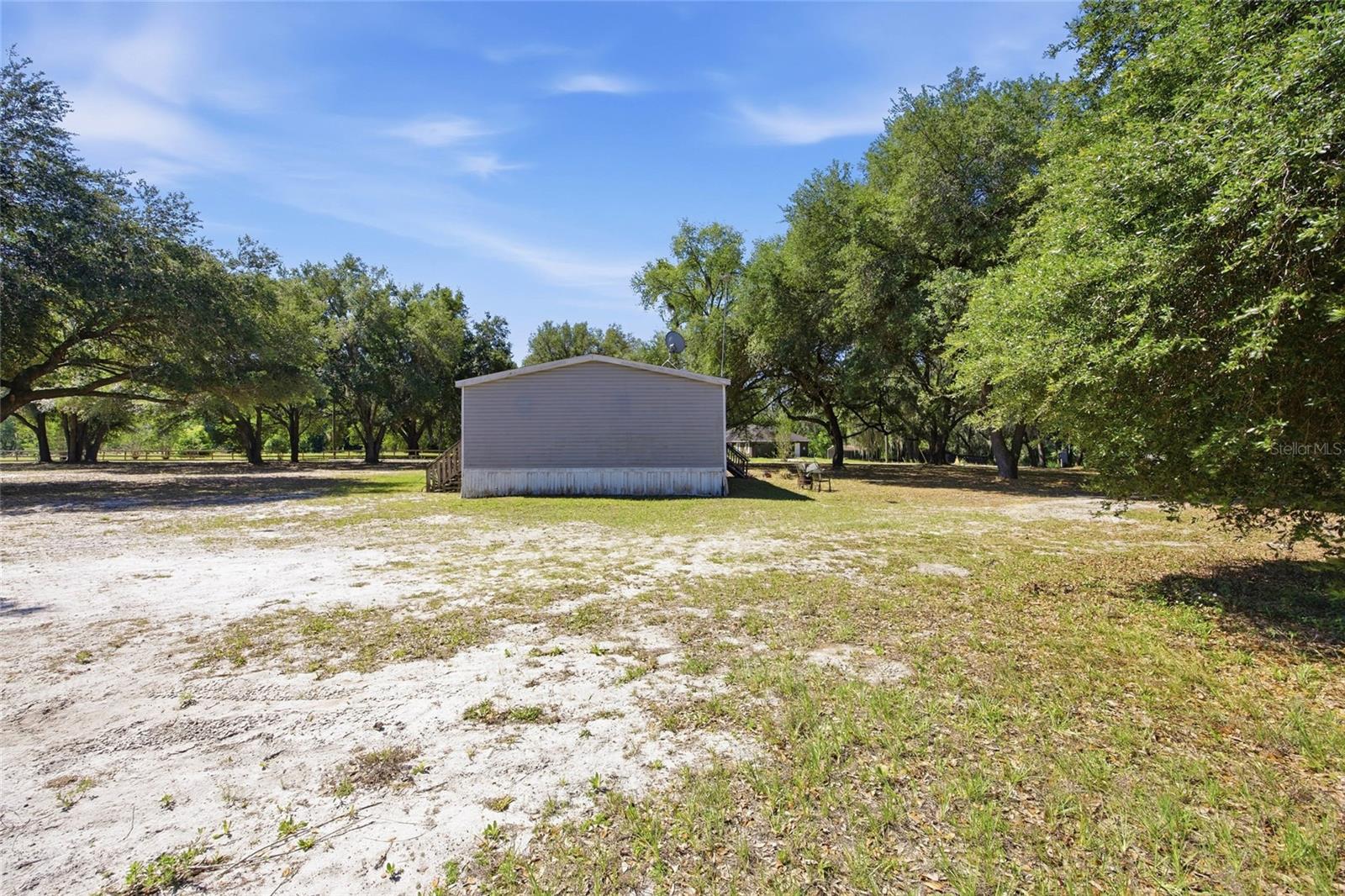 LAKE BRYANT ESTATE - Residential