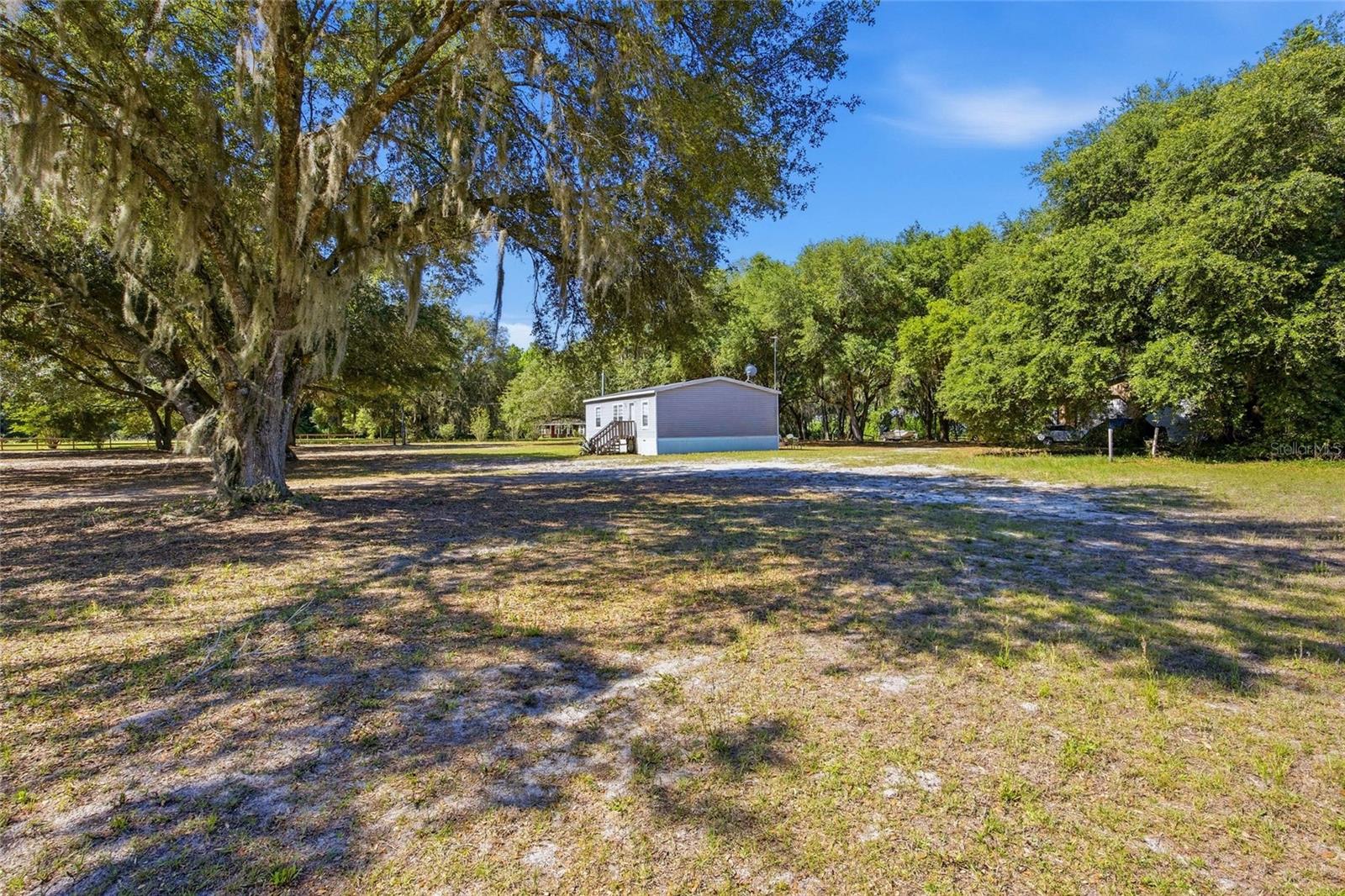 LAKE BRYANT ESTATE - Residential