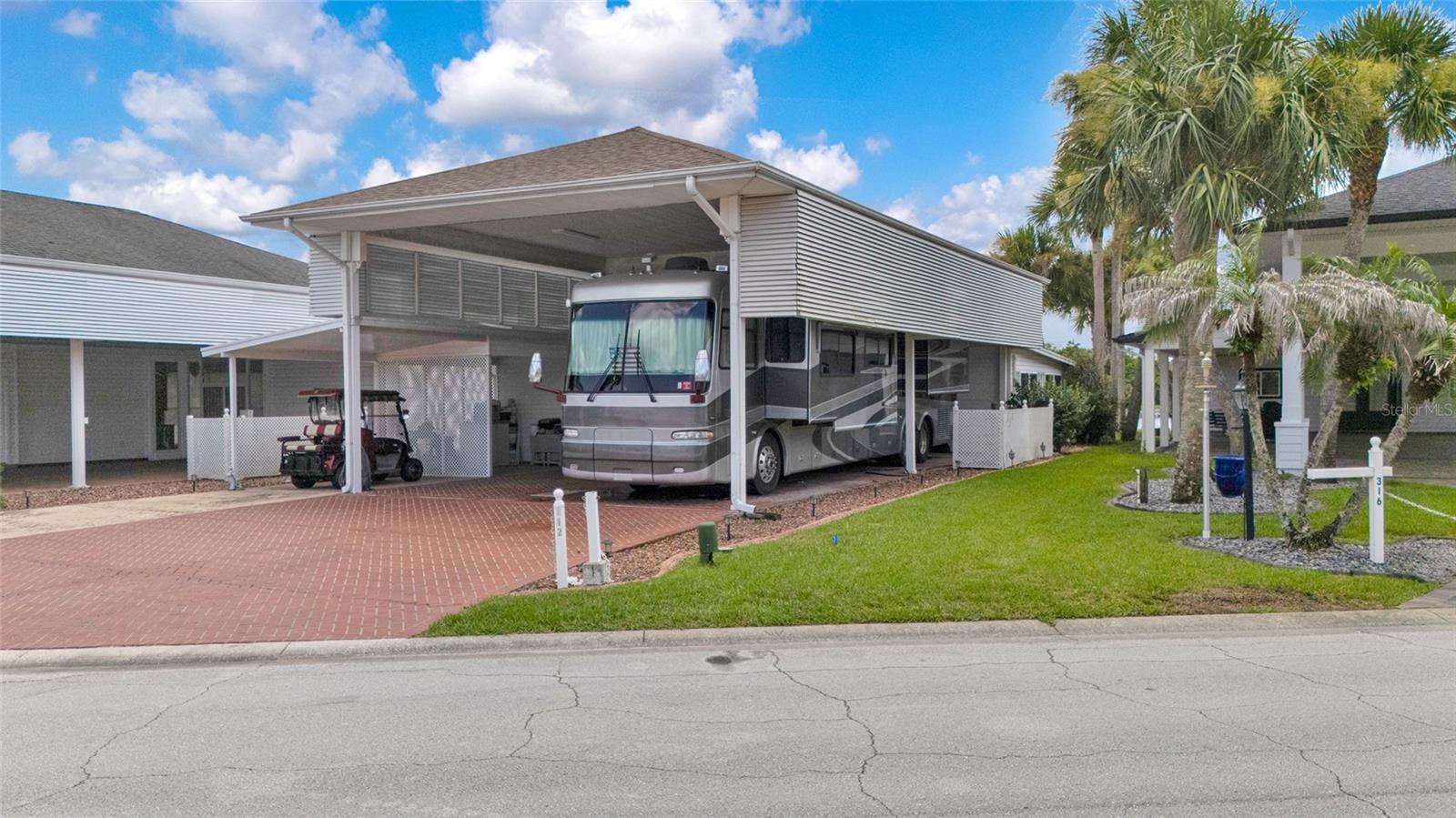 THE GREAT OUTDOORS PREMIER RV/GOLF RESORT XIV - Residential