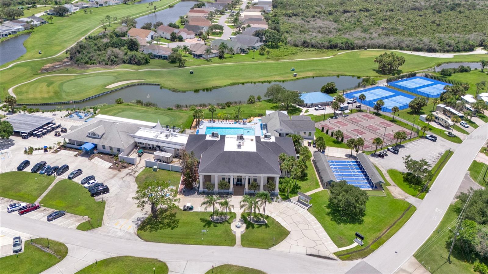 THE GREAT OUTDOORS PREMIER RV/GOLF RESORT XIV - Residential