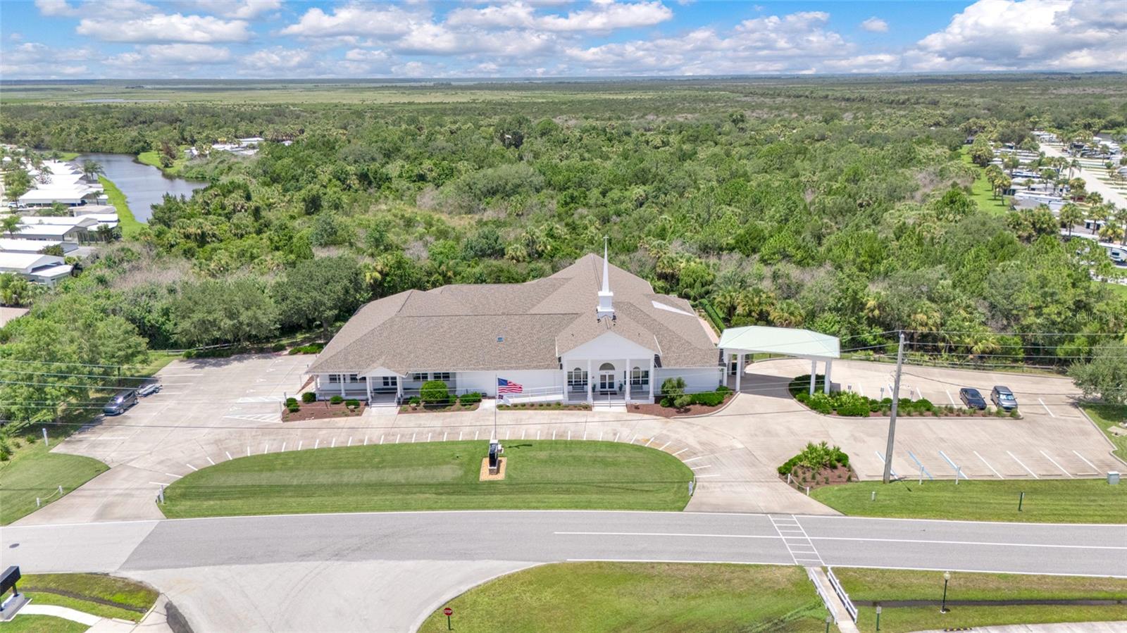 THE GREAT OUTDOORS PREMIER RV/GOLF RESORT XIV - Residential