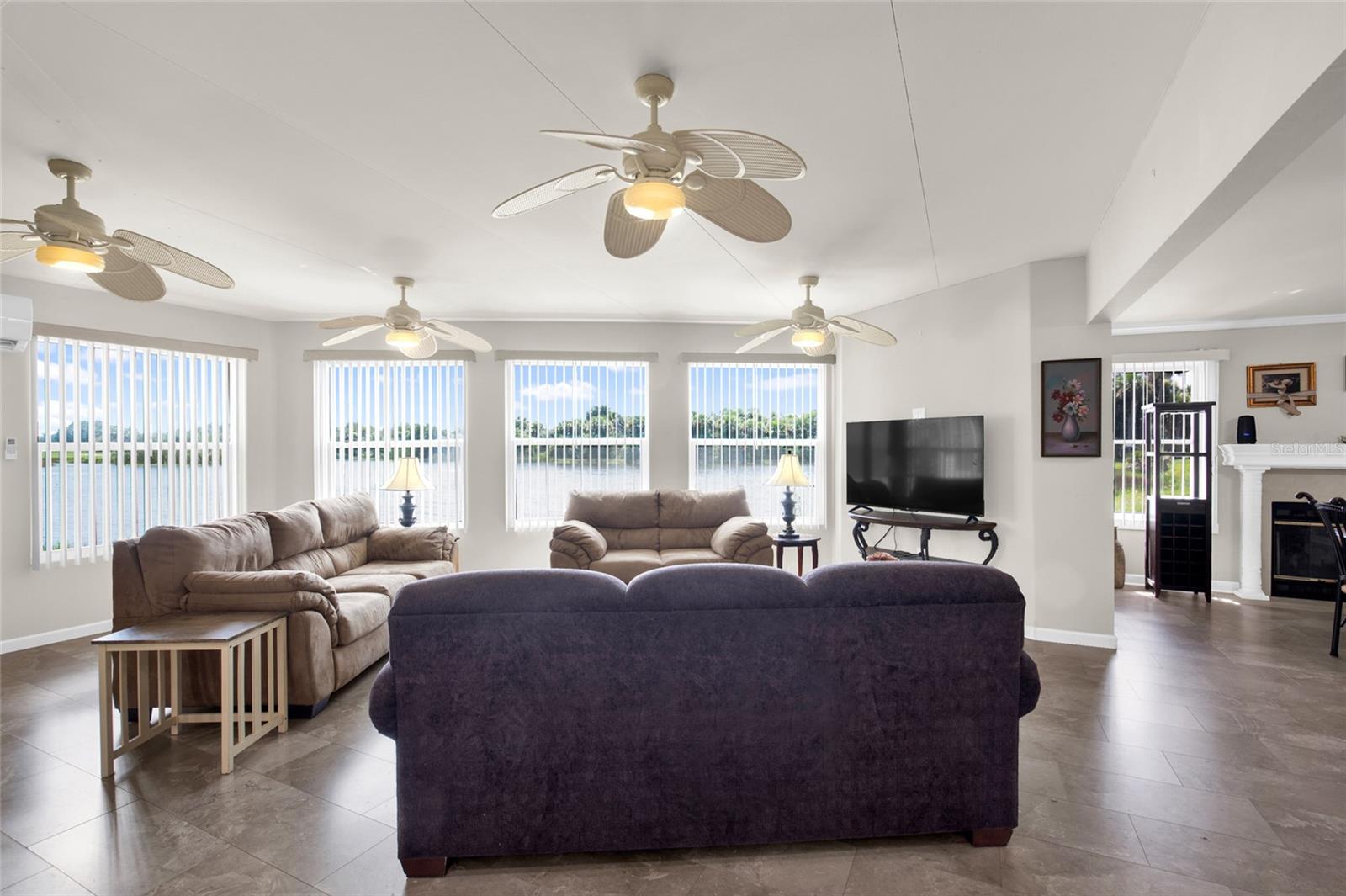 THE GREAT OUTDOORS PREMIER RV/GOLF RESORT XIV - Residential