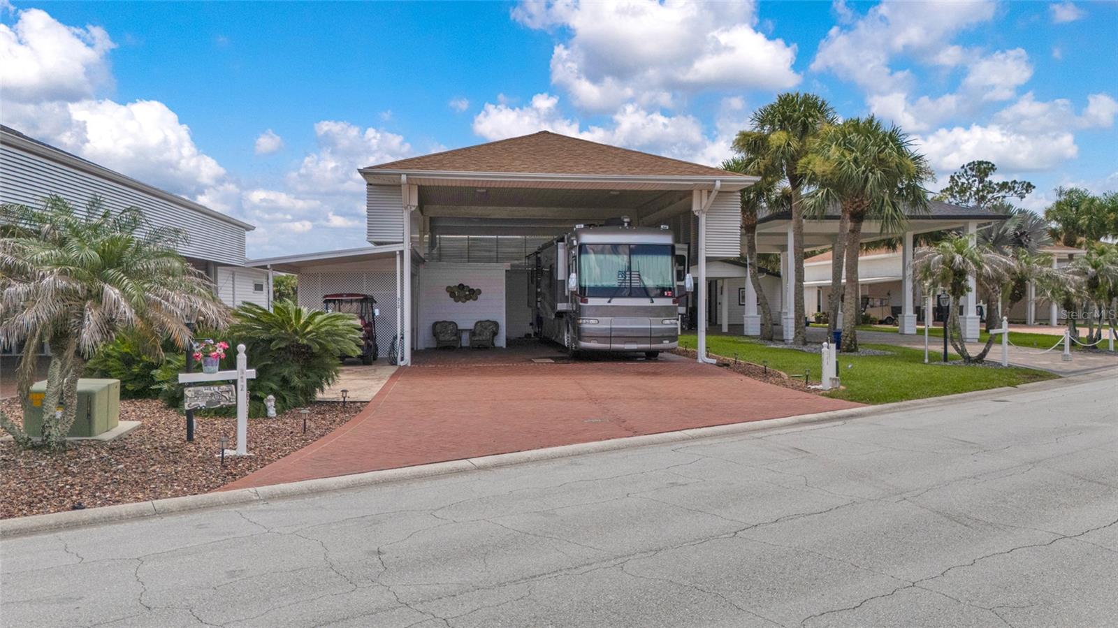 THE GREAT OUTDOORS PREMIER RV/GOLF RESORT XIV - Residential