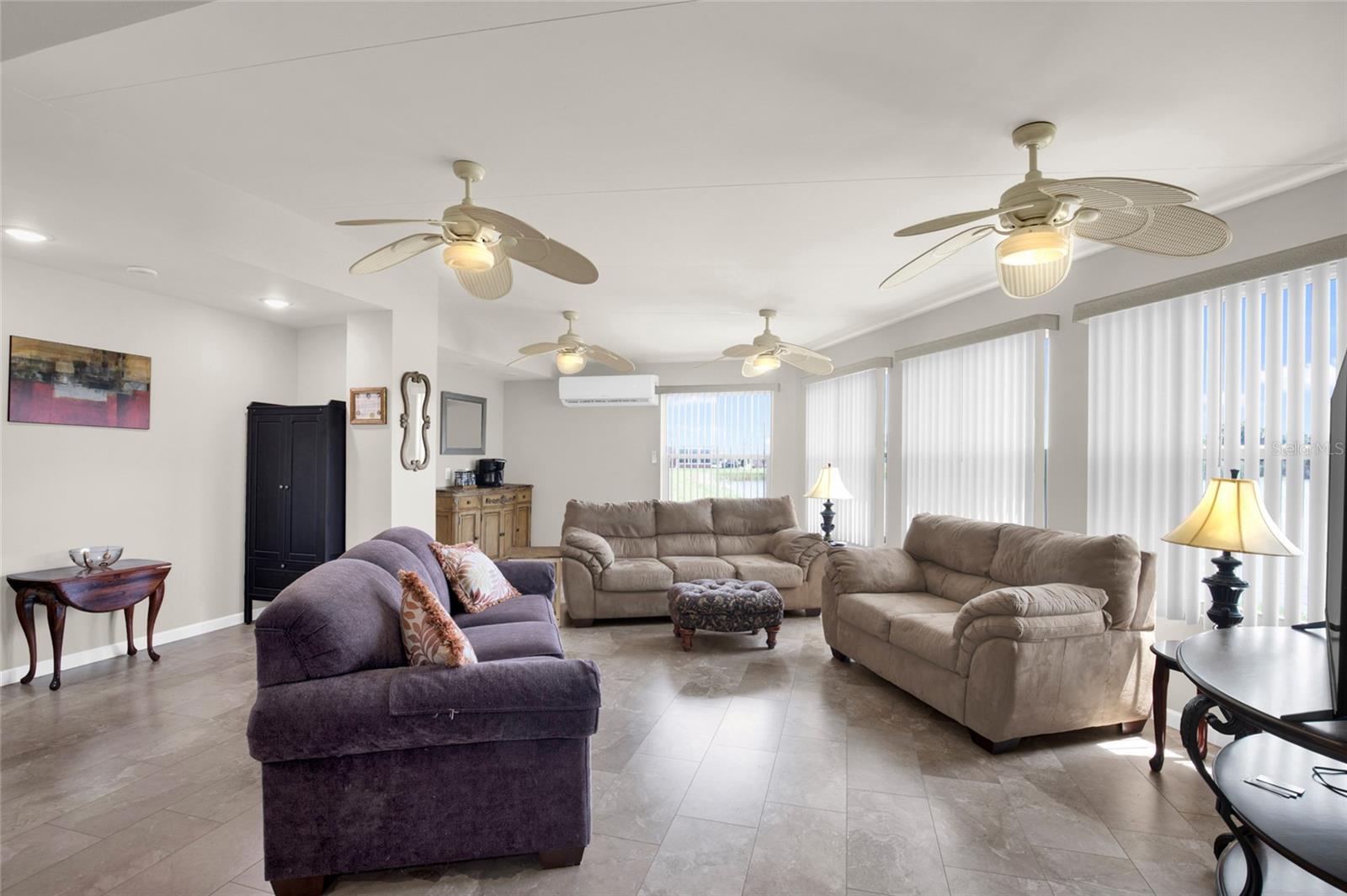 THE GREAT OUTDOORS PREMIER RV/GOLF RESORT XIV - Residential