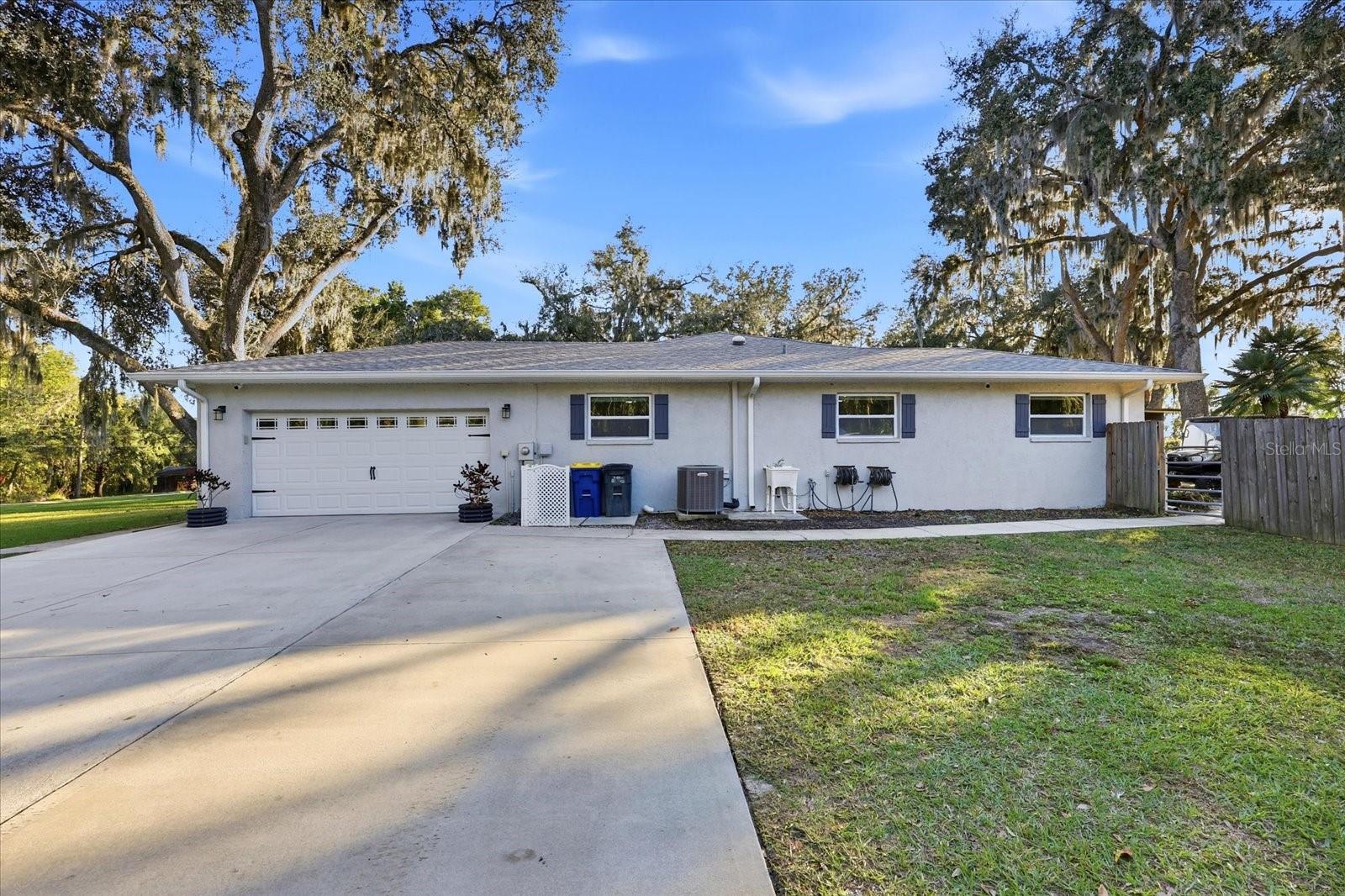 LAKESIDE ESTATES INC - Residential