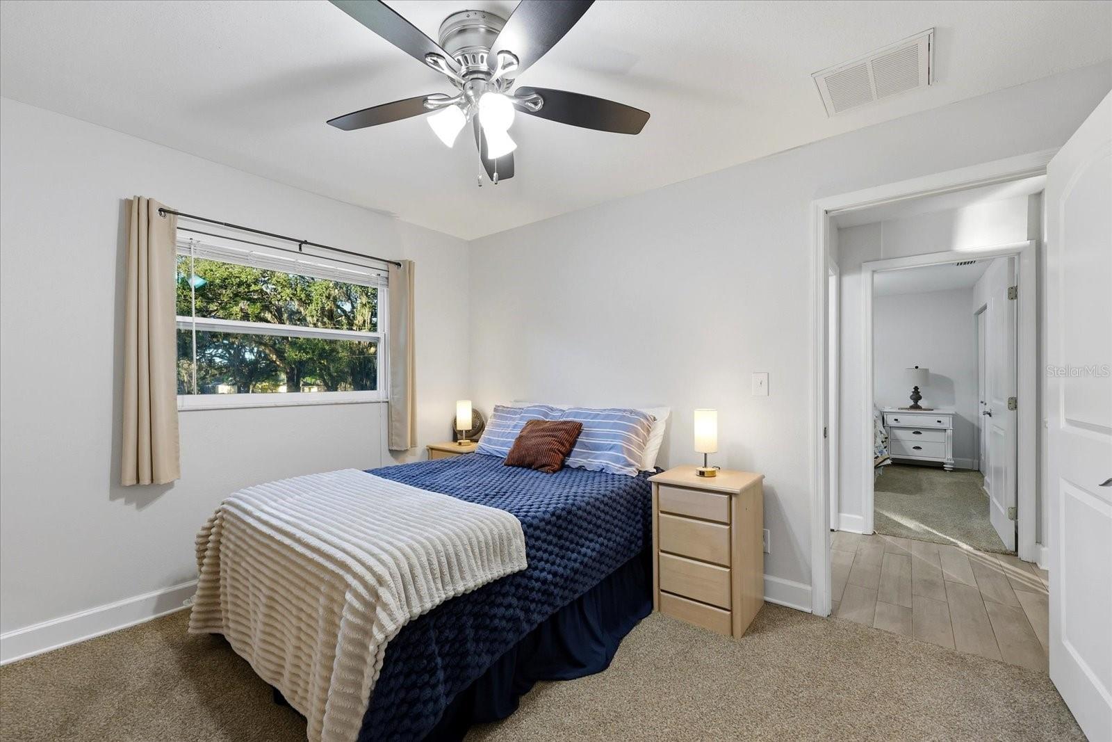 LAKESIDE ESTATES INC - Residential