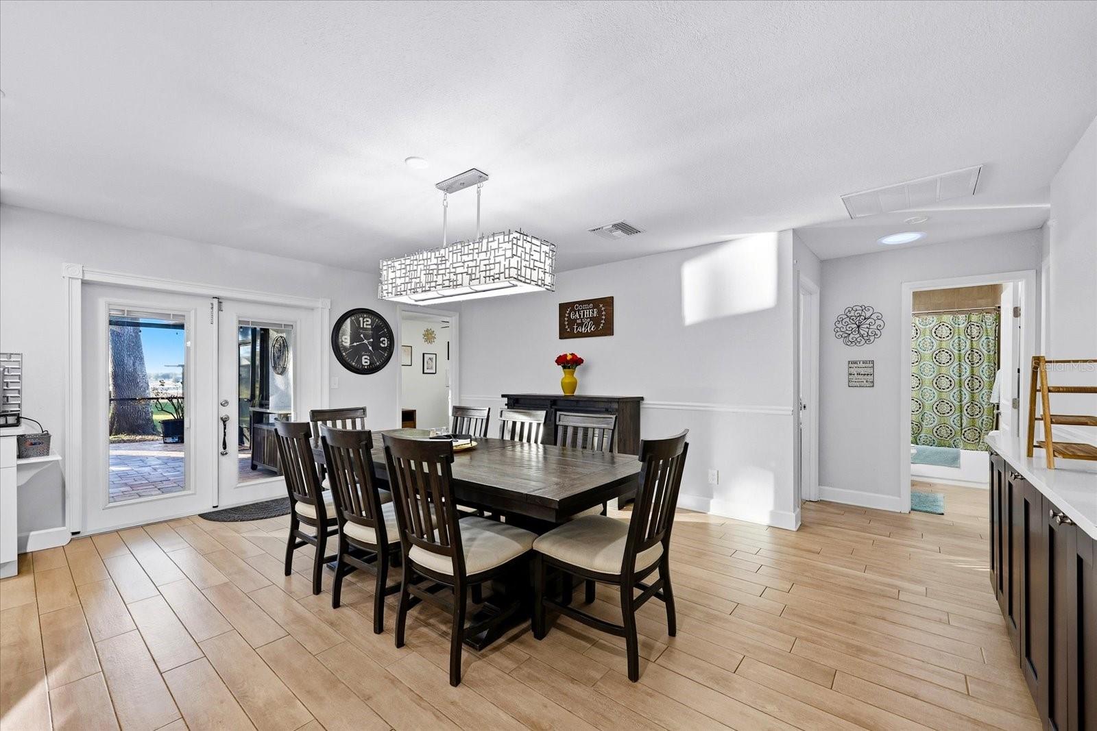 LAKESIDE ESTATES INC - Residential