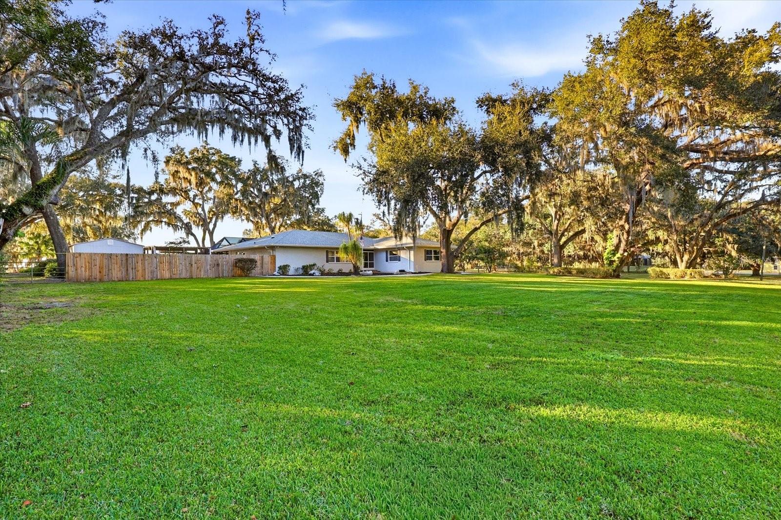 LAKESIDE ESTATES INC - Residential