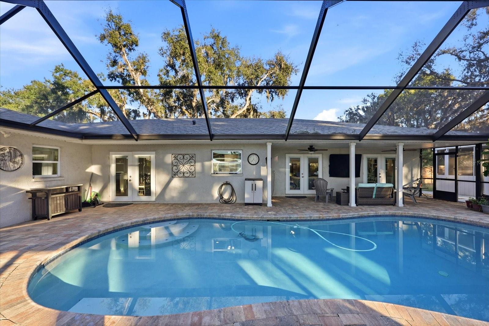 LAKESIDE ESTATES INC - Residential