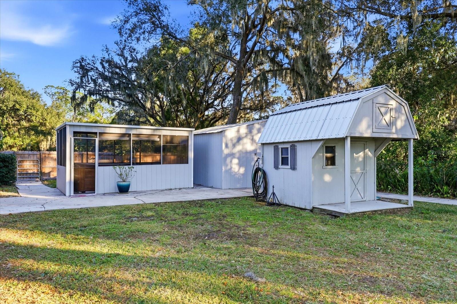 LAKESIDE ESTATES INC - Residential