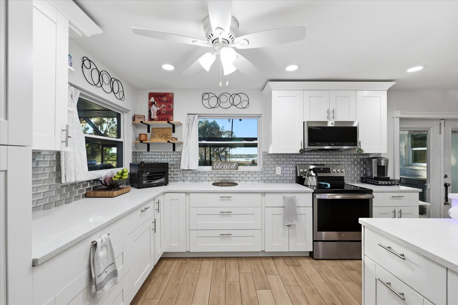 LAKESIDE ESTATES INC - Residential