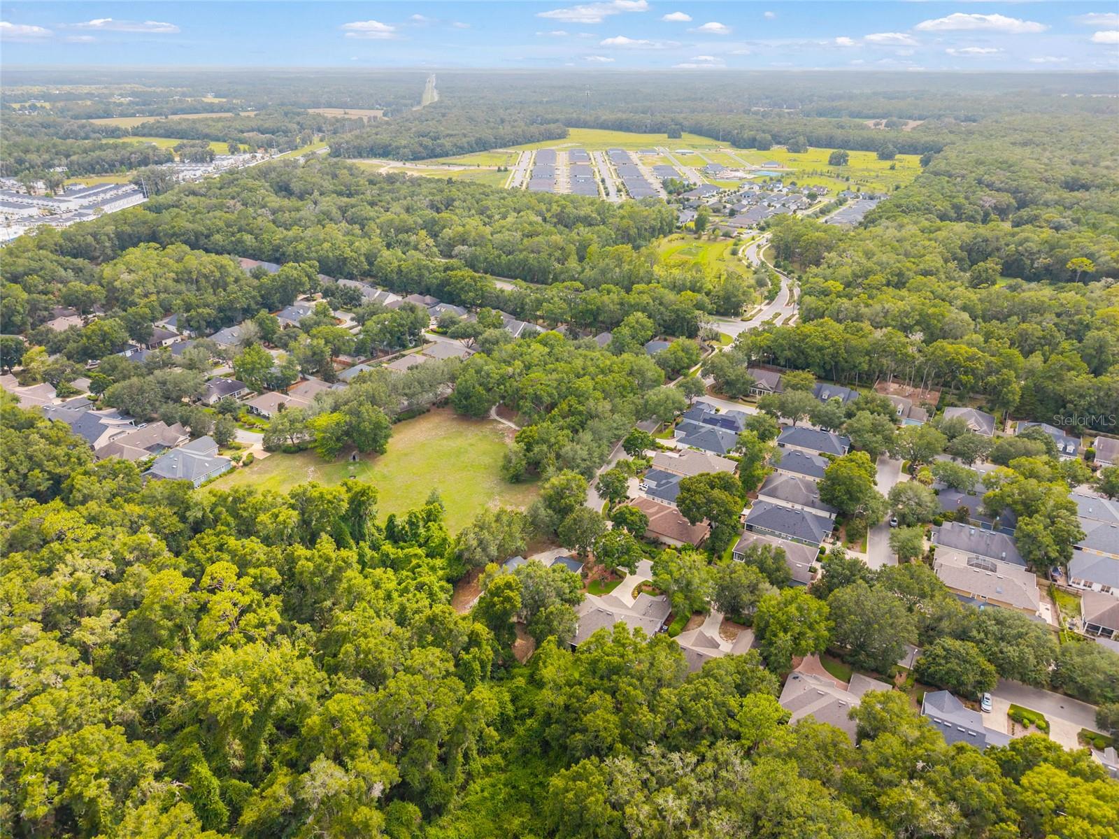 ELOISE GARDENS - Residential