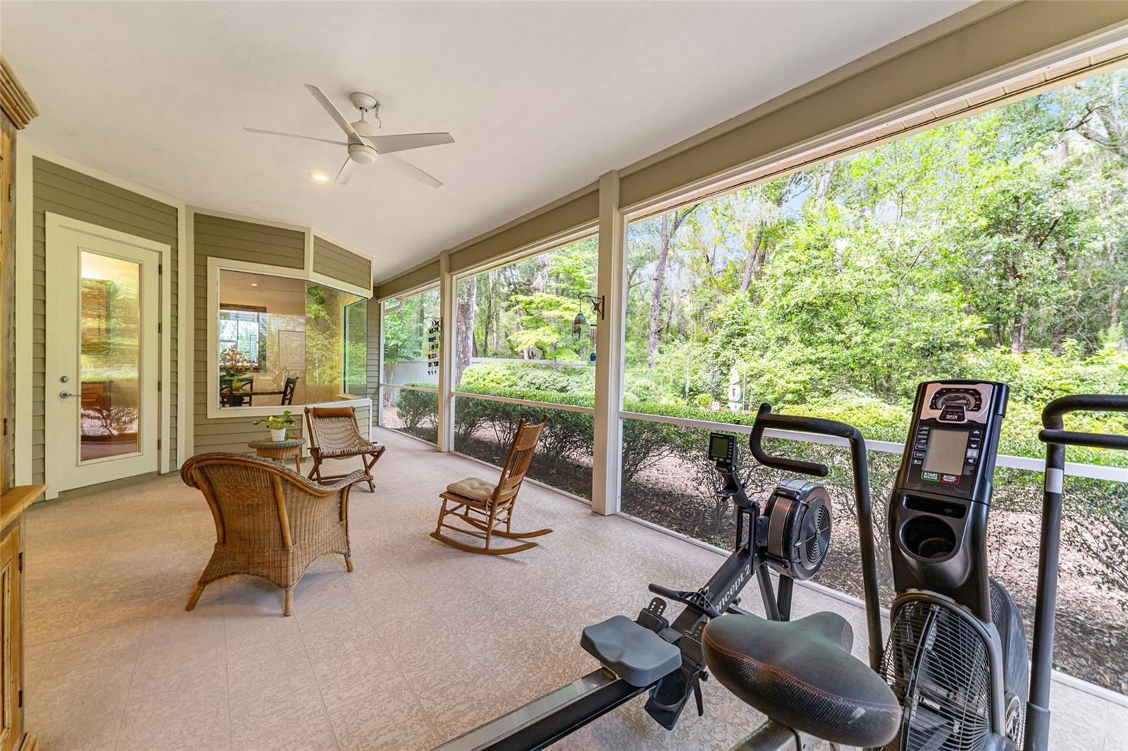 ELOISE GARDENS - Residential