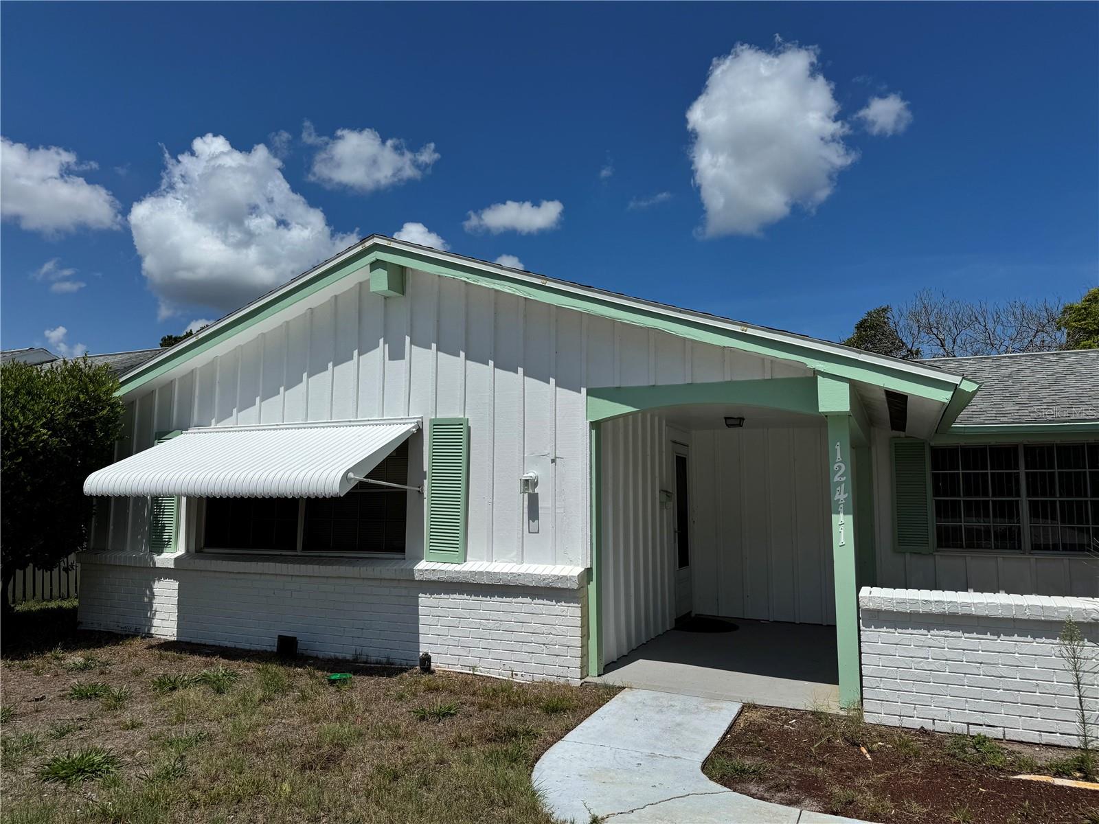 BEACON WOODS VILLAGE - Residential Lease