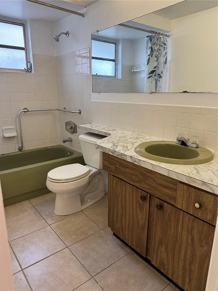 BEACON WOODS VILLAGE - Residential Lease