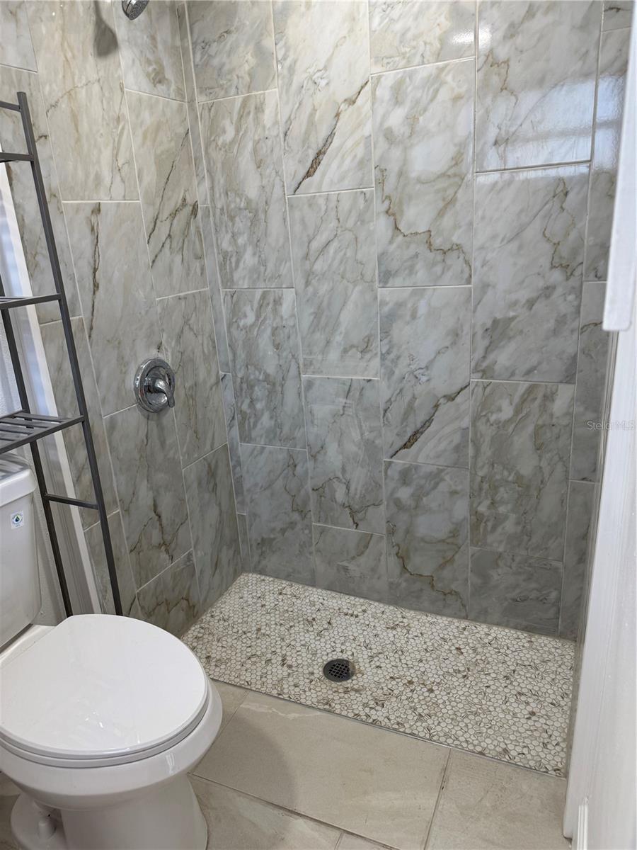 BEACON WOODS VILLAGE - Residential Lease