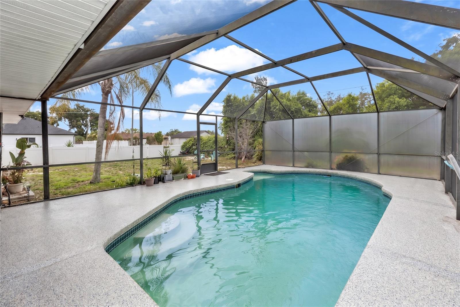 DELTONA LAKES UNIT 05 - Residential