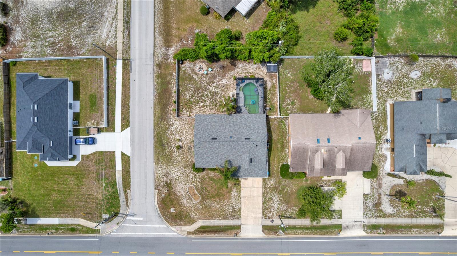 DELTONA LAKES UNIT 05 - Residential