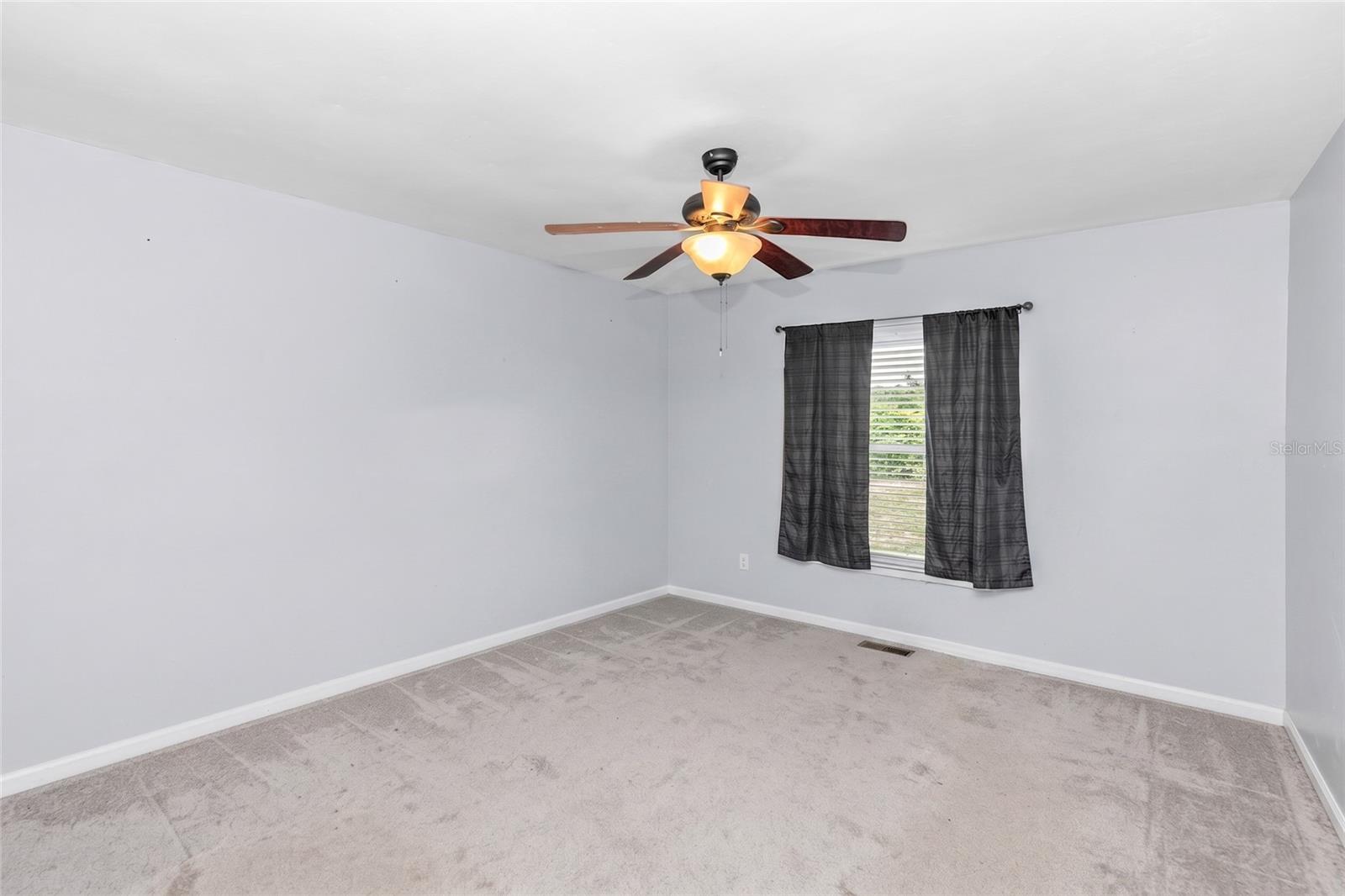 DELTONA LAKES UNIT 05 - Residential