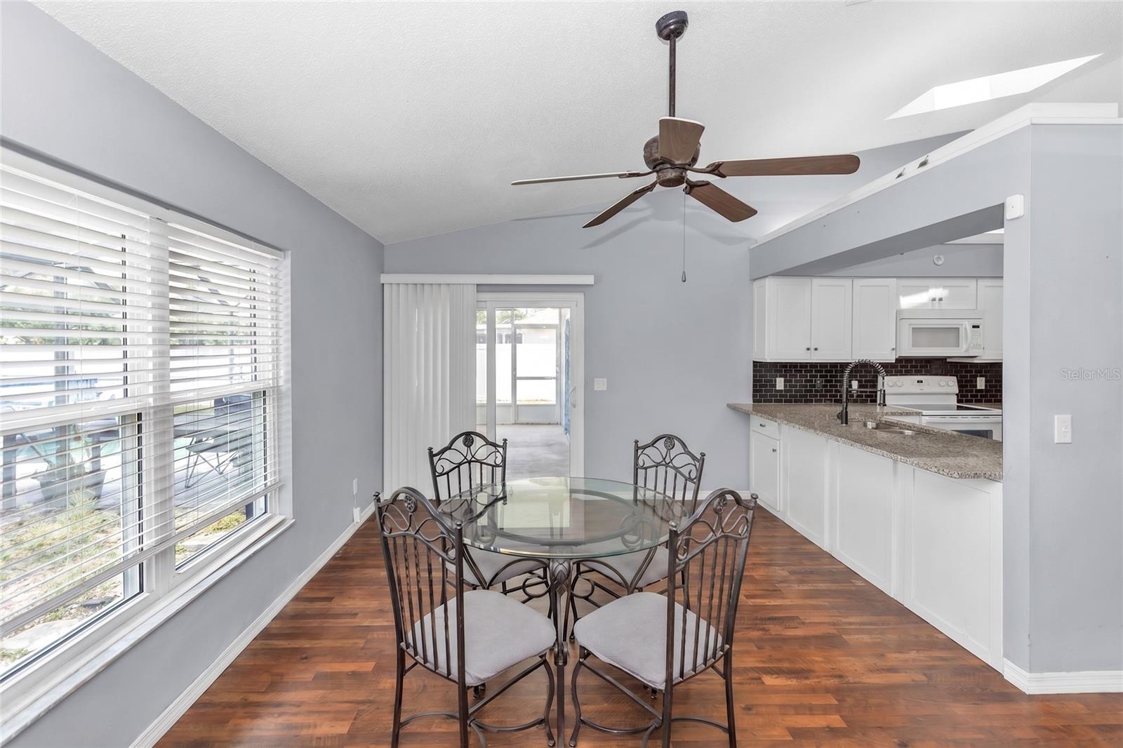 DELTONA LAKES UNIT 05 - Residential