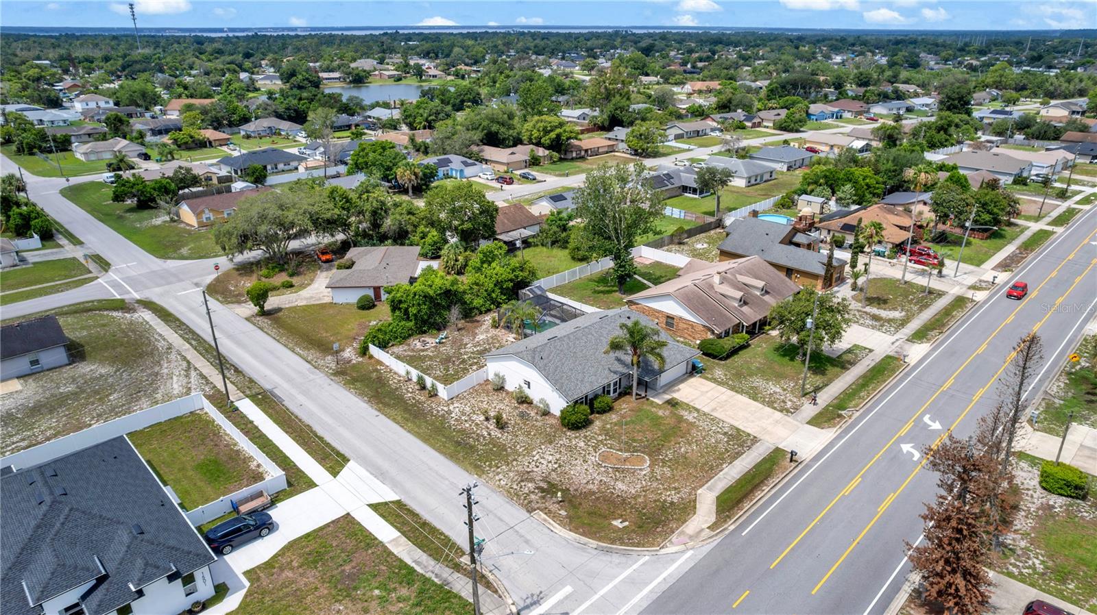 DELTONA LAKES UNIT 05 - Residential