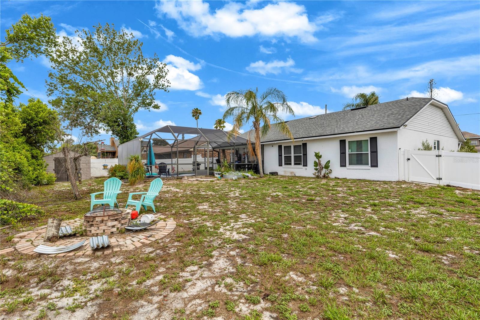 DELTONA LAKES UNIT 05 - Residential
