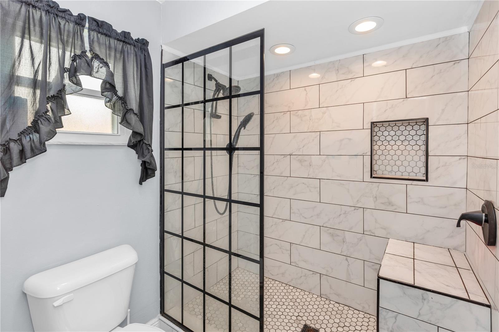 DELTONA LAKES UNIT 05 - Residential